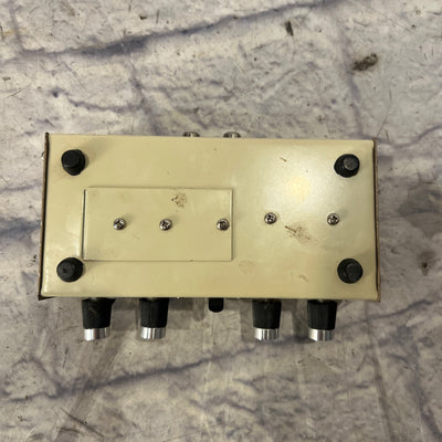 Realistic Stereo Mike Mixer