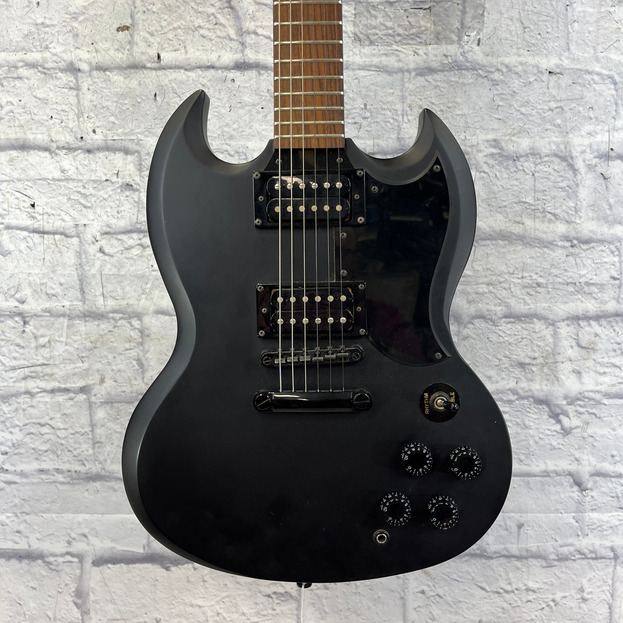 Epiphone Goth SG with SKB Hard Case