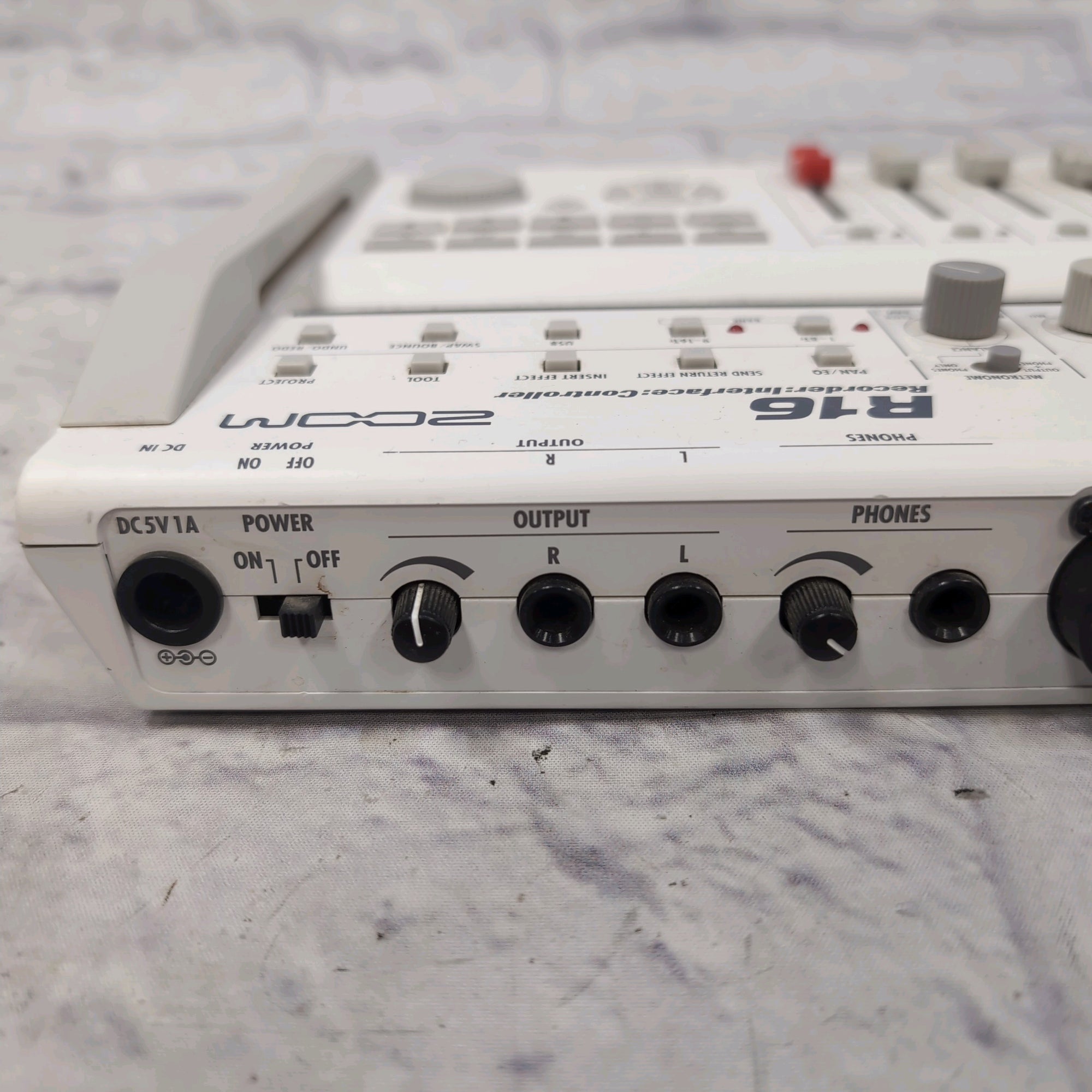 Zoom R16 Digital Recorder / USB Recording Interface