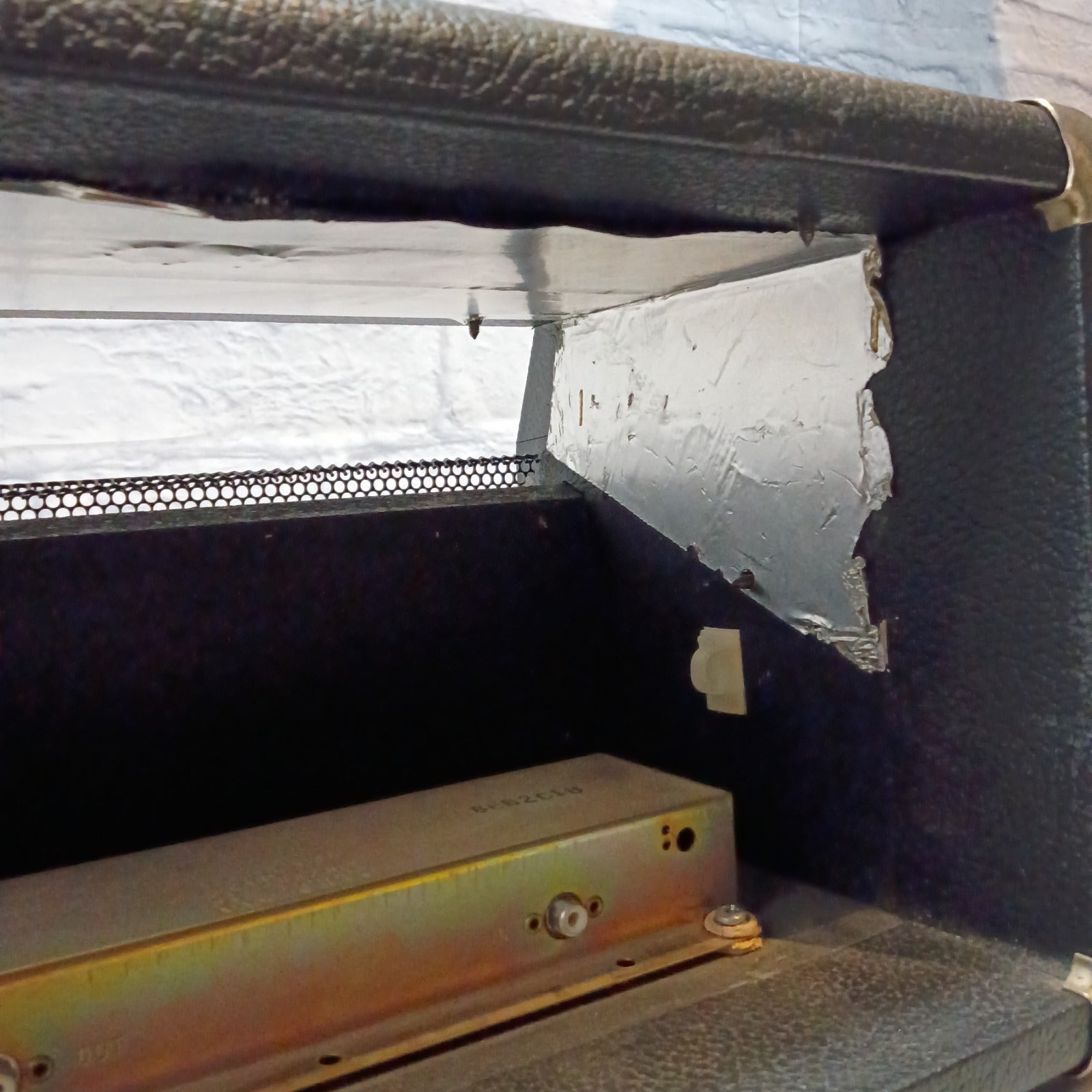Fender Amp Head Shell + Reverb Tank