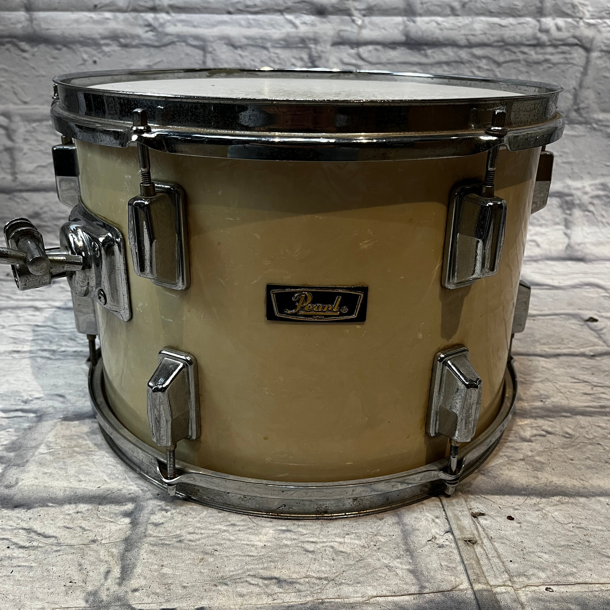 Pearl 70's Fiberglass Drum Kit White Marine Pearl