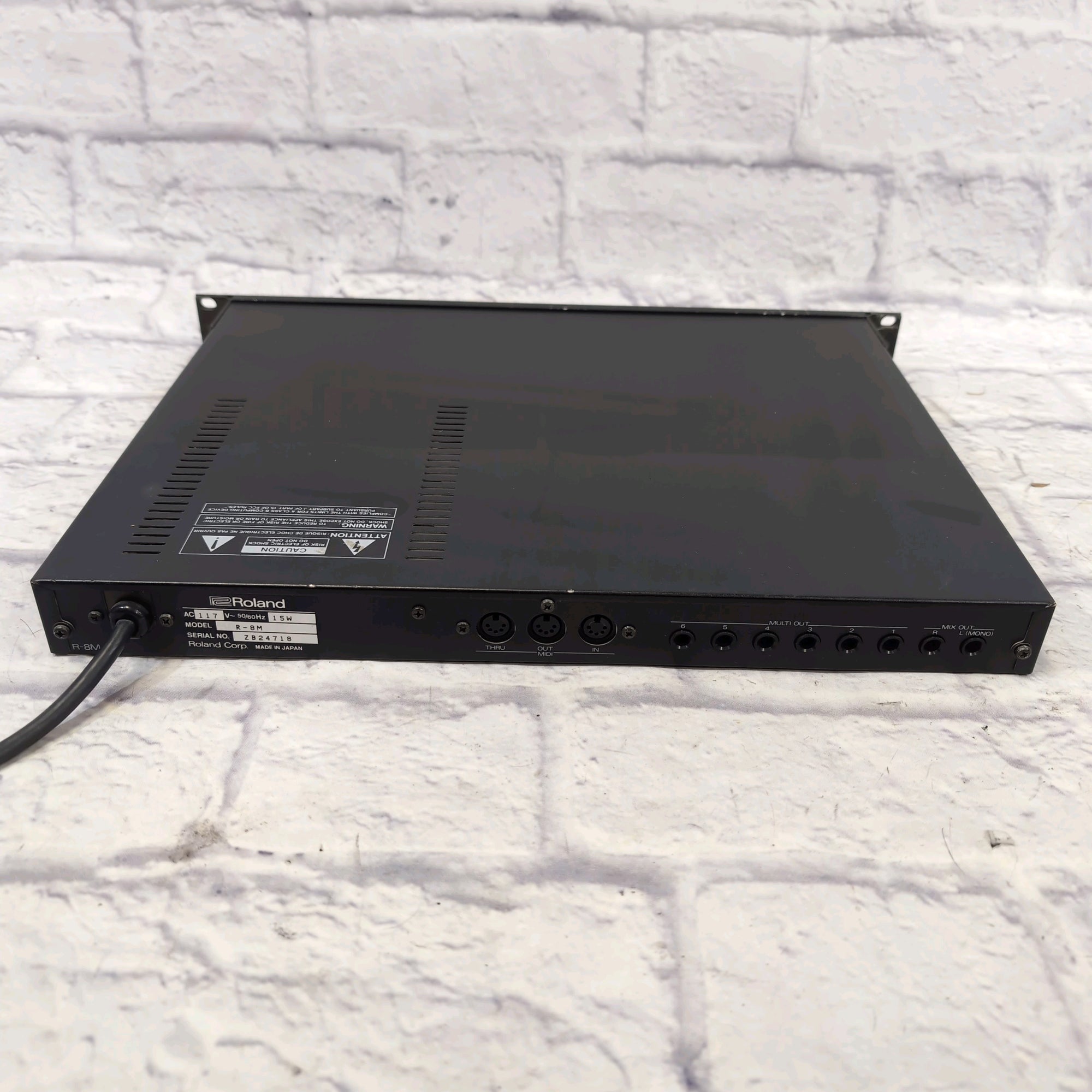 Roland R-8M Rack Drum Machine with 2 Cards