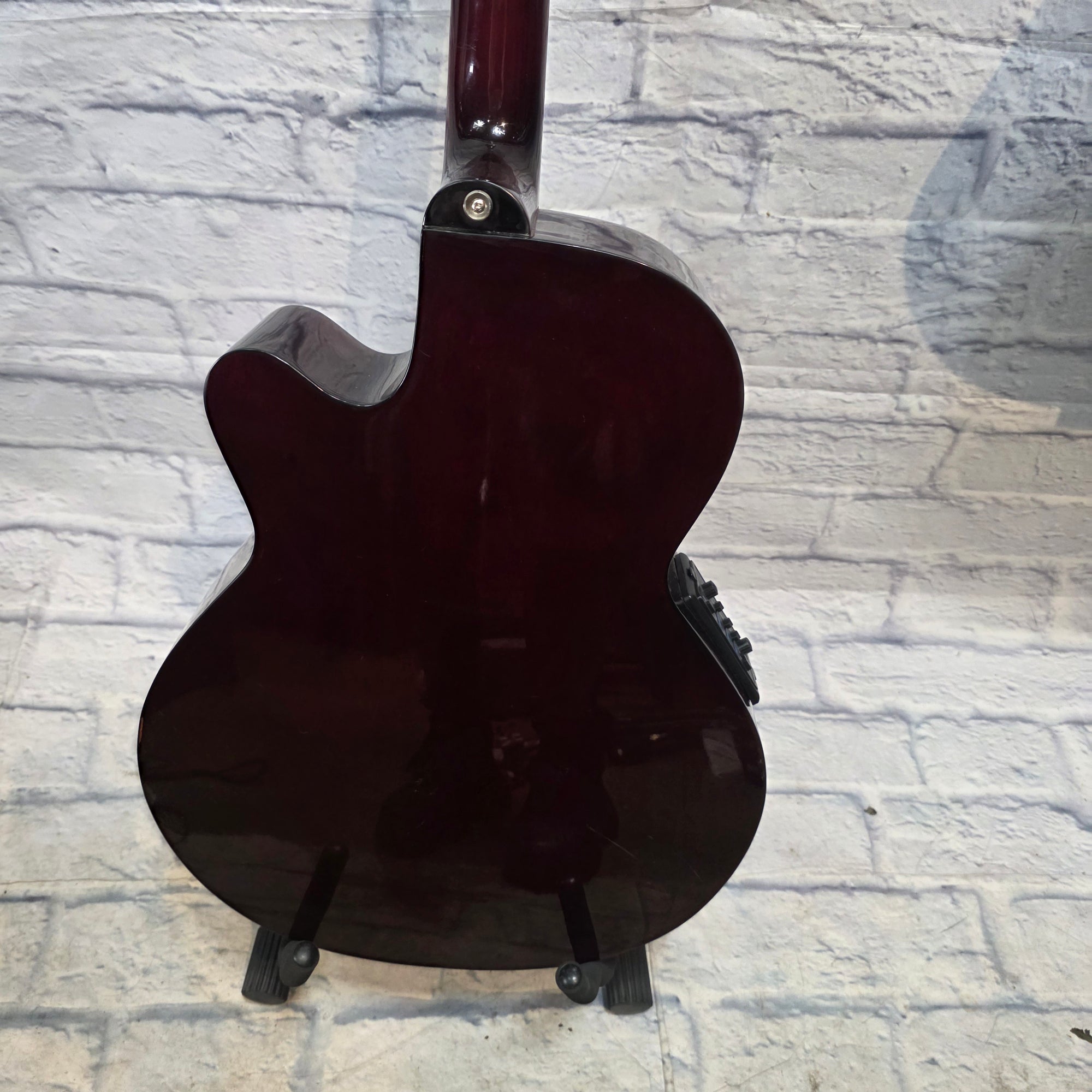 Takamine EG540C Acoustic Guitar