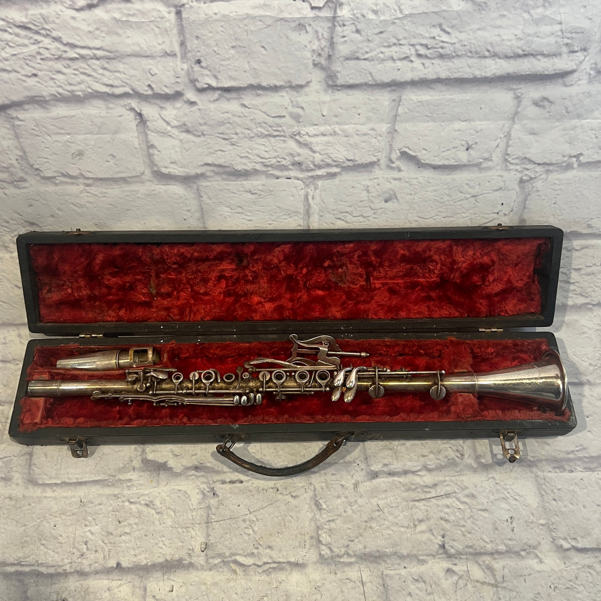 Cavalier Vintage Silver Clarinet