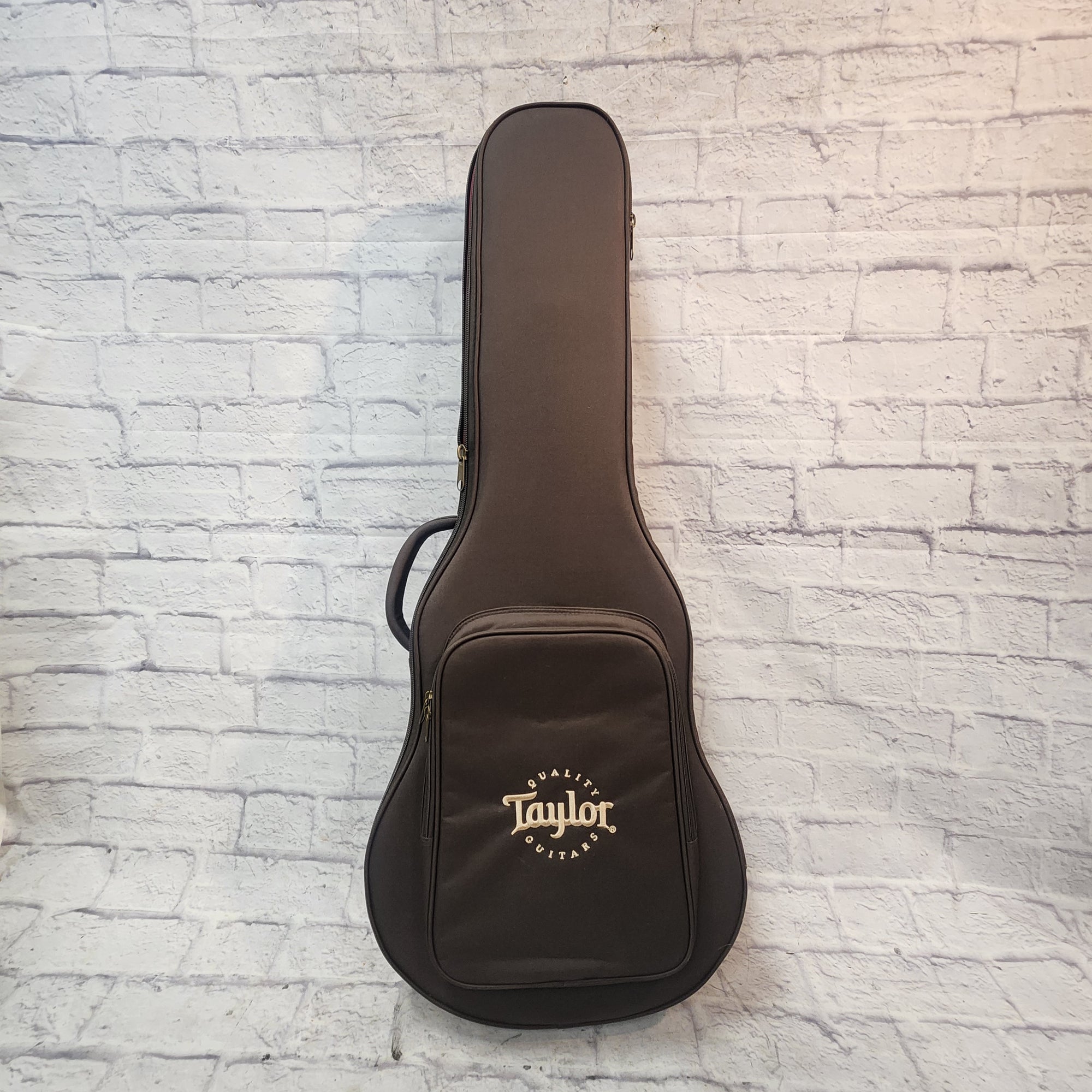 Taylor Aerocase Concert Size Acoustic Hard Case