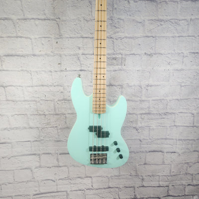 Sire Marcus Miller U5 Short Scale Bass Guitar