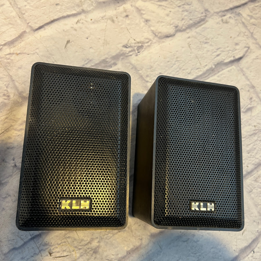 KLH Audio 970A Bookshelf Speaker Pair 4inch Drivers 40 Watts