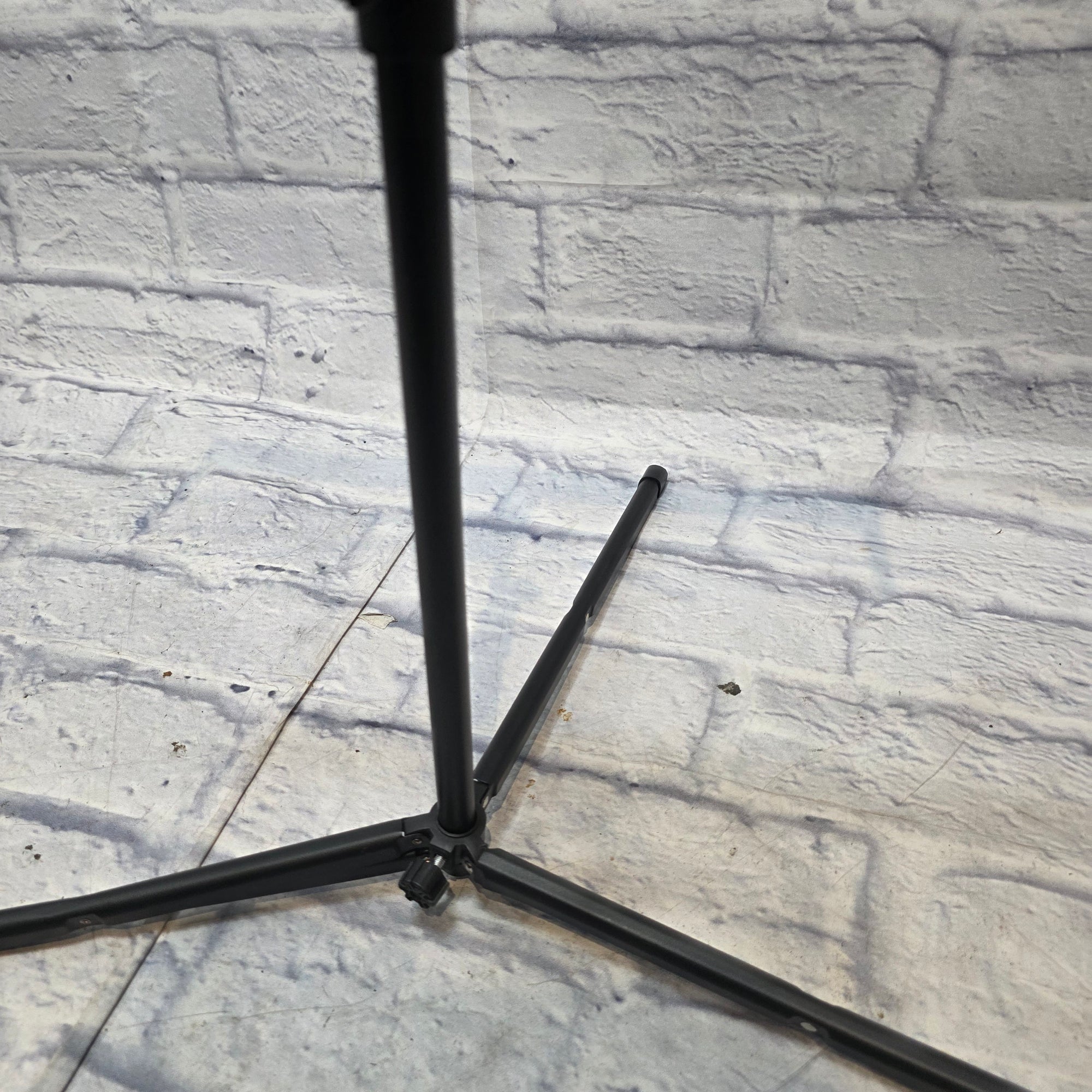 Unknown Portable / Foldable Music Stand With Case