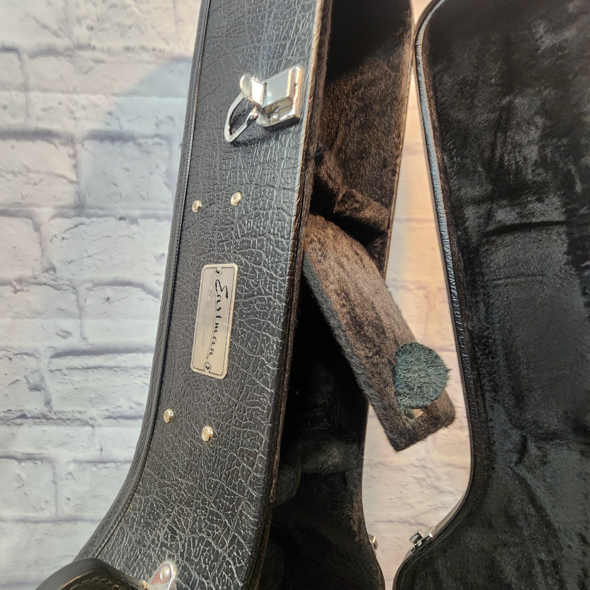 Eastman Classical Guitar Hard Case