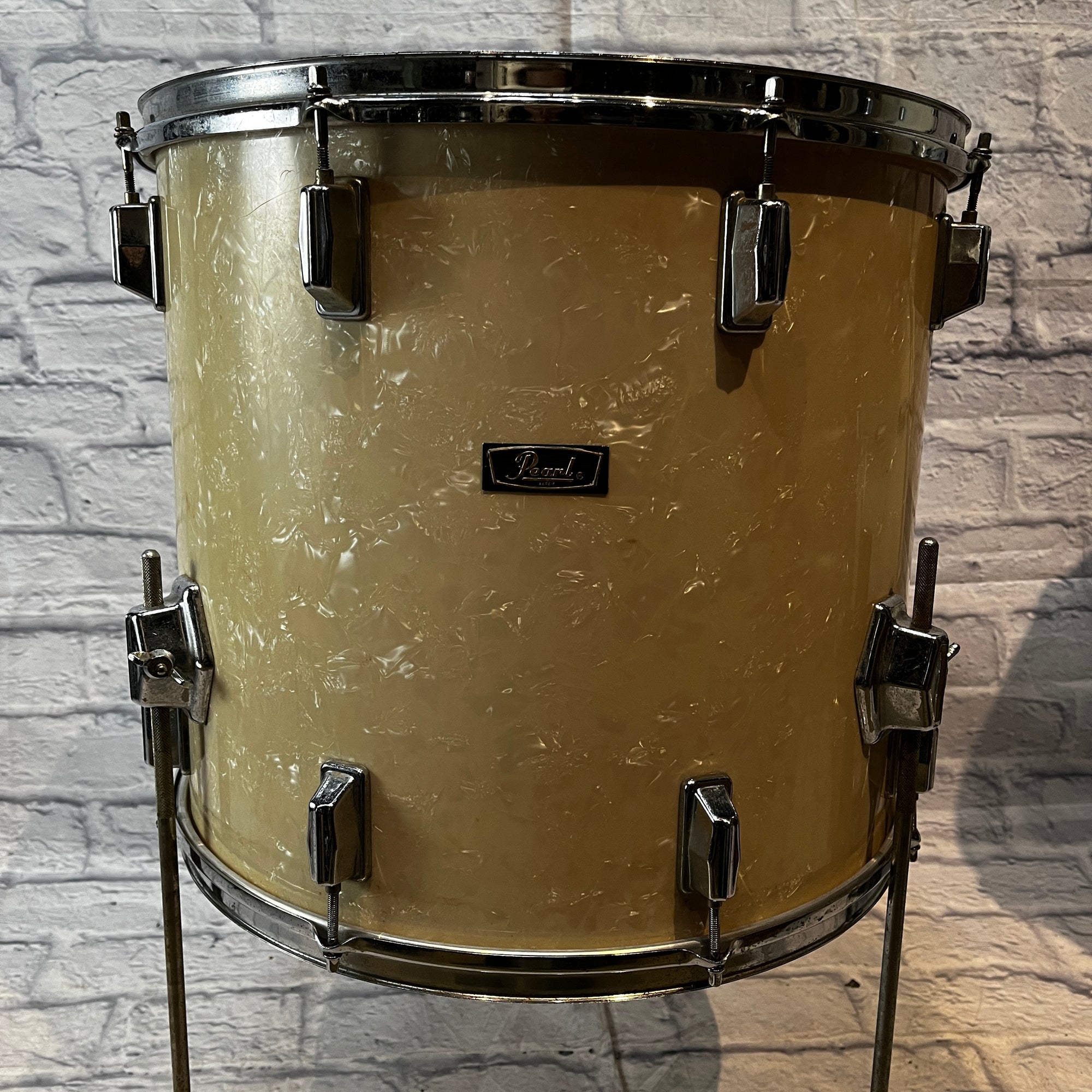 Pearl 70's Fiberglass Drum Kit White Marine Pearl