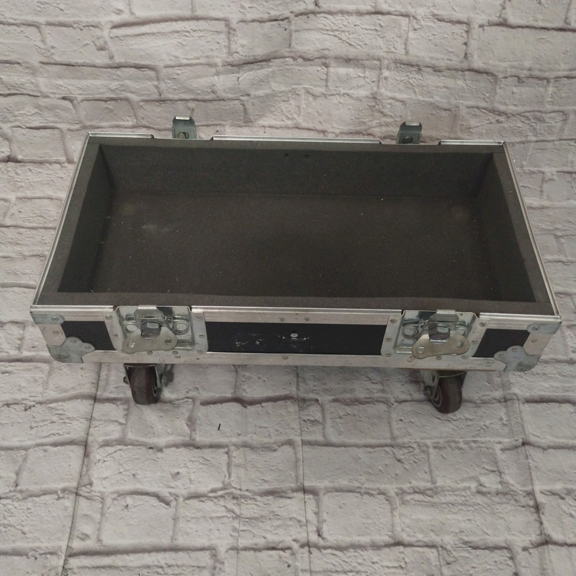 Roadie 59 Bassman Road Case