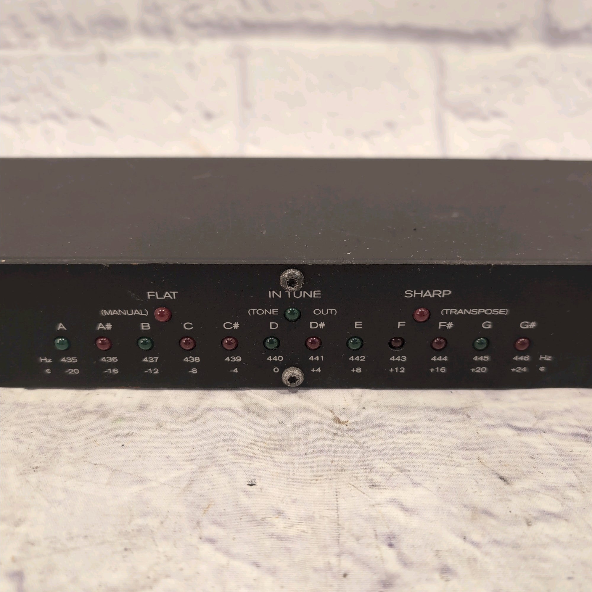 Sabine RT-1601 Rack Tuner