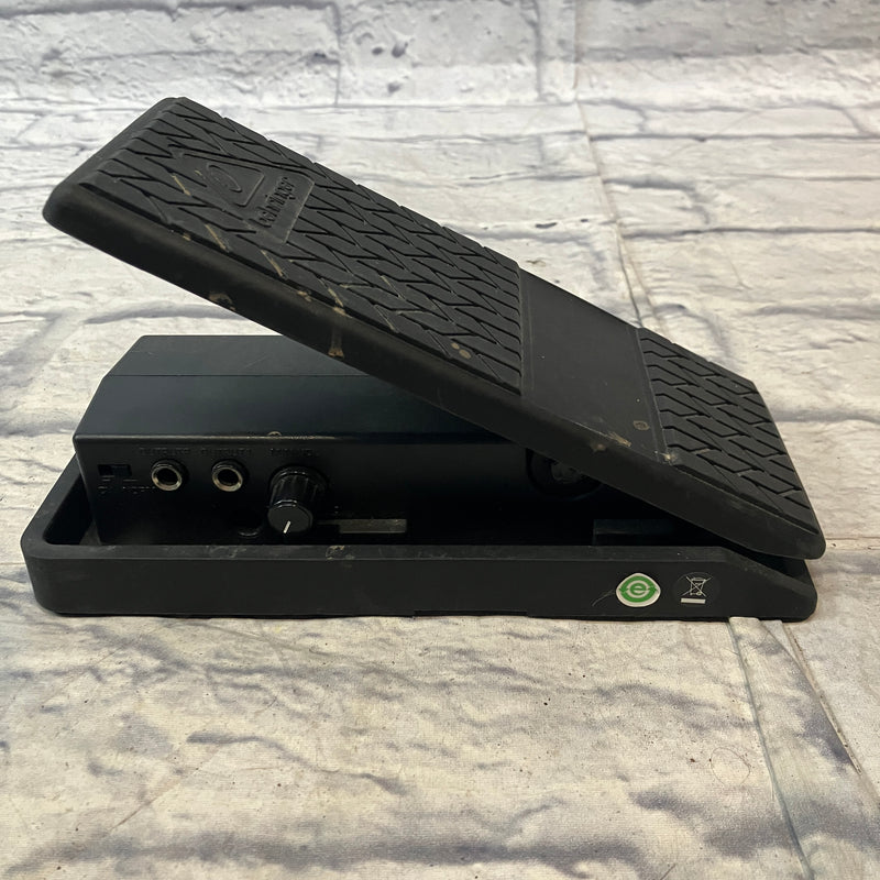 behringer fcv100 volume pedal Behringer FCV100 Dual-Mode Foot Controller Volume Pedal