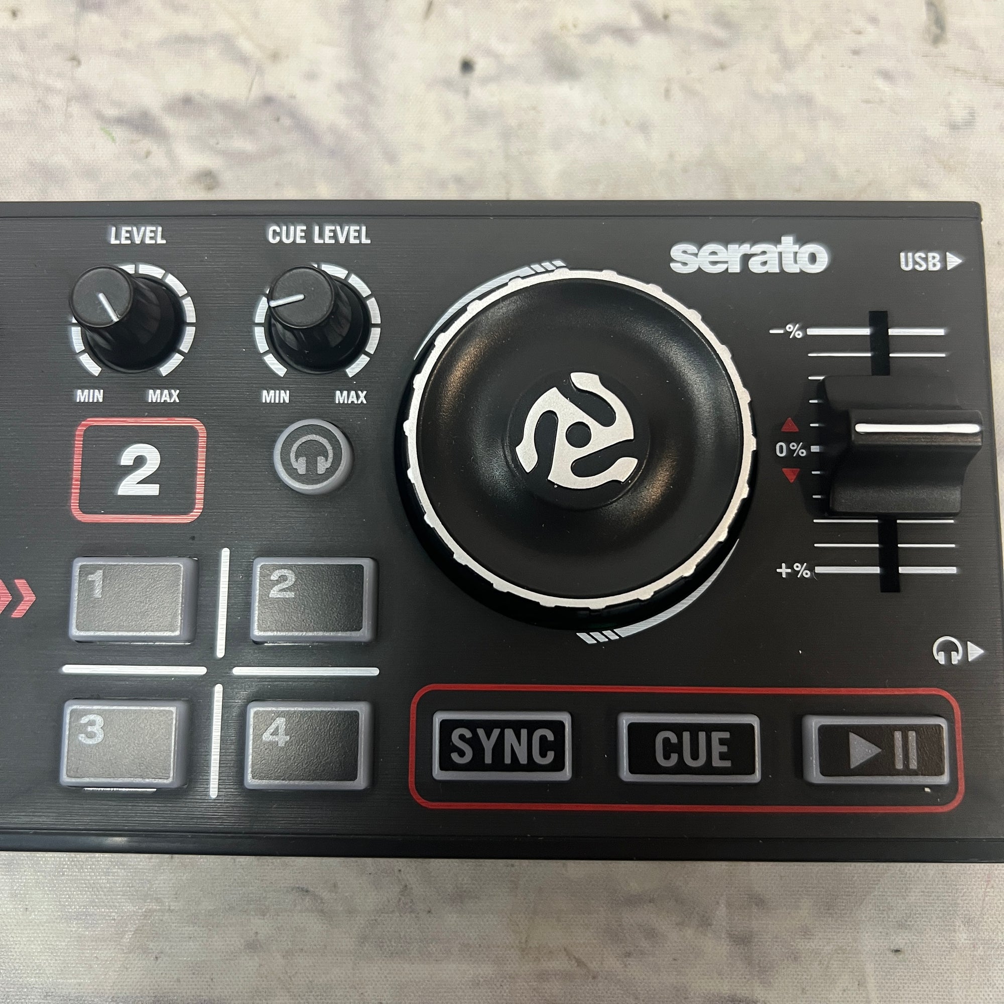 Numark DJ 2 GO2 DJ Controller