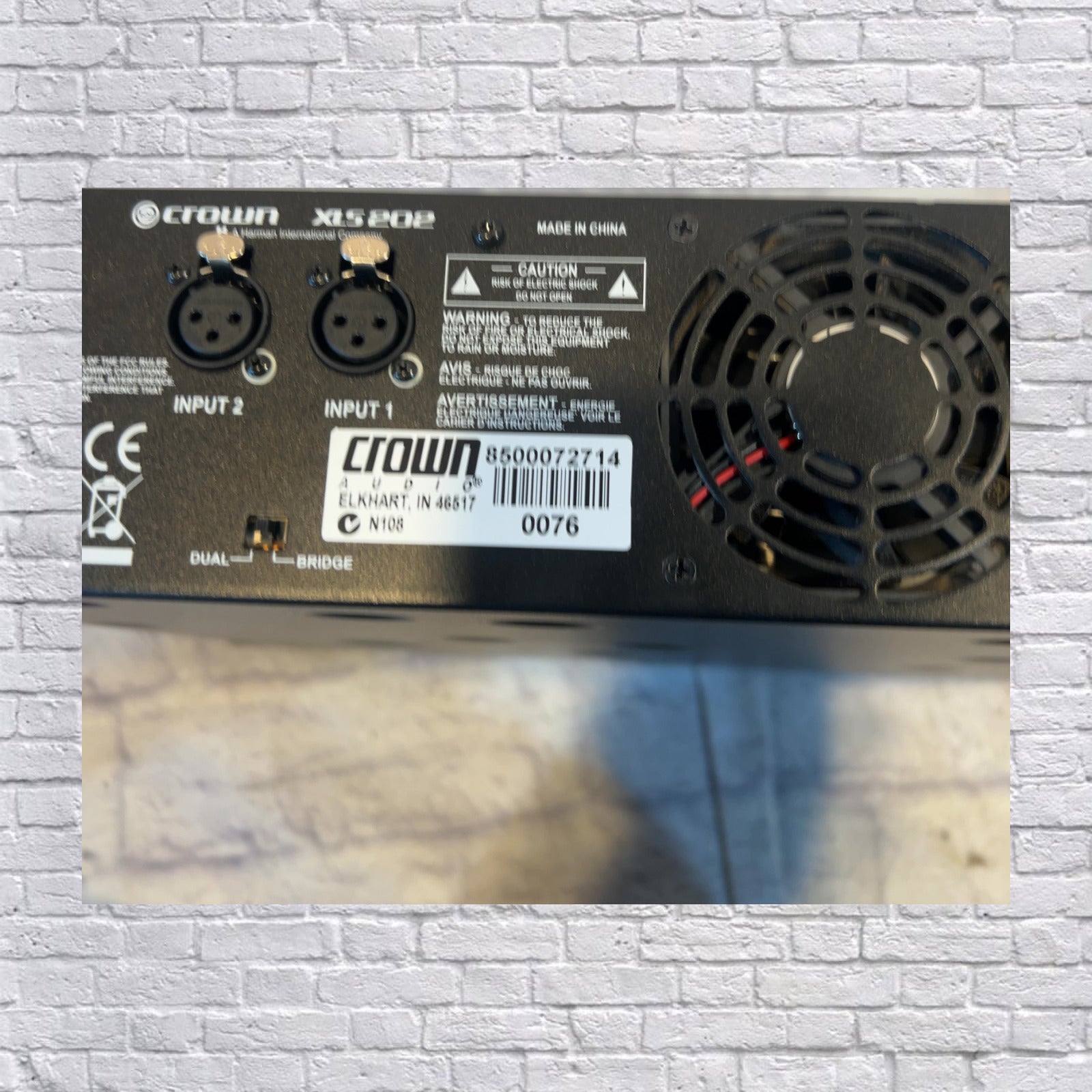 Crown XLS202 Power Amp