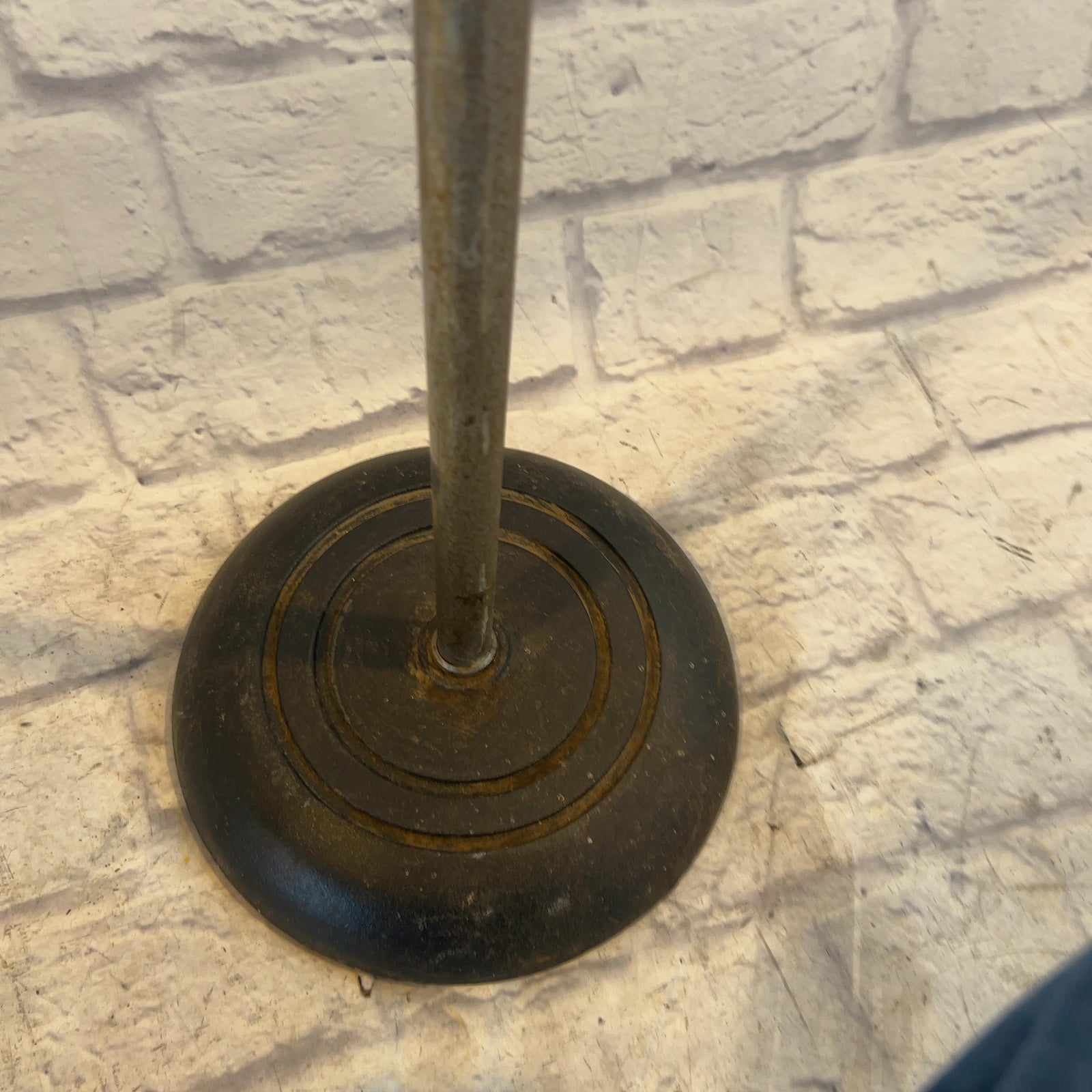 Berger Industries Vintage Straight Microphone Stand