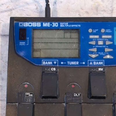 Boss ME-30 Multi Effects Pedal w/ Power Supply