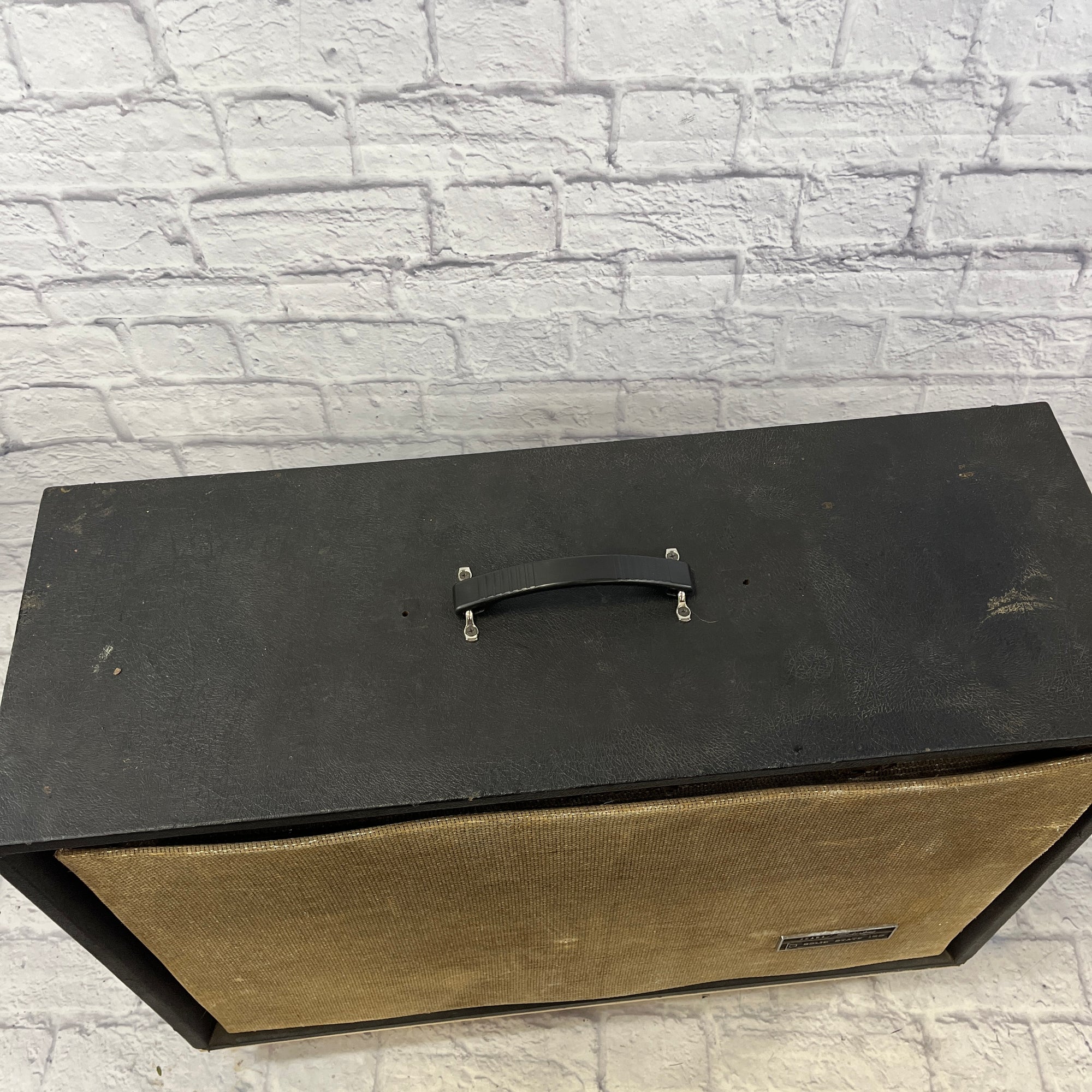 Silvertone Vintage 2x12 Cabinet