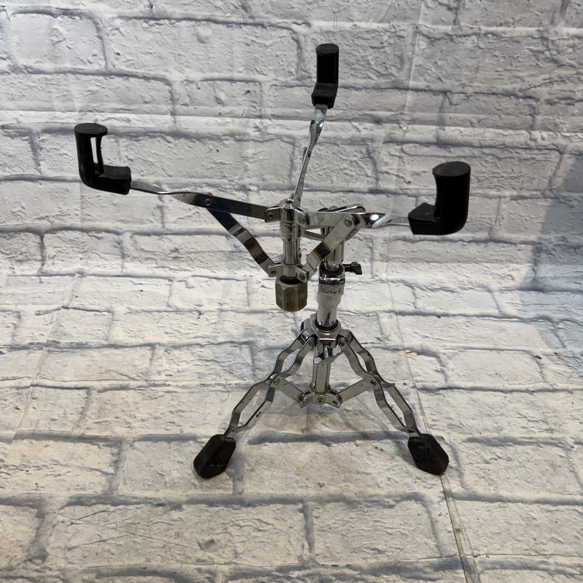 DW 3000 DWCP3300A Snare Stand