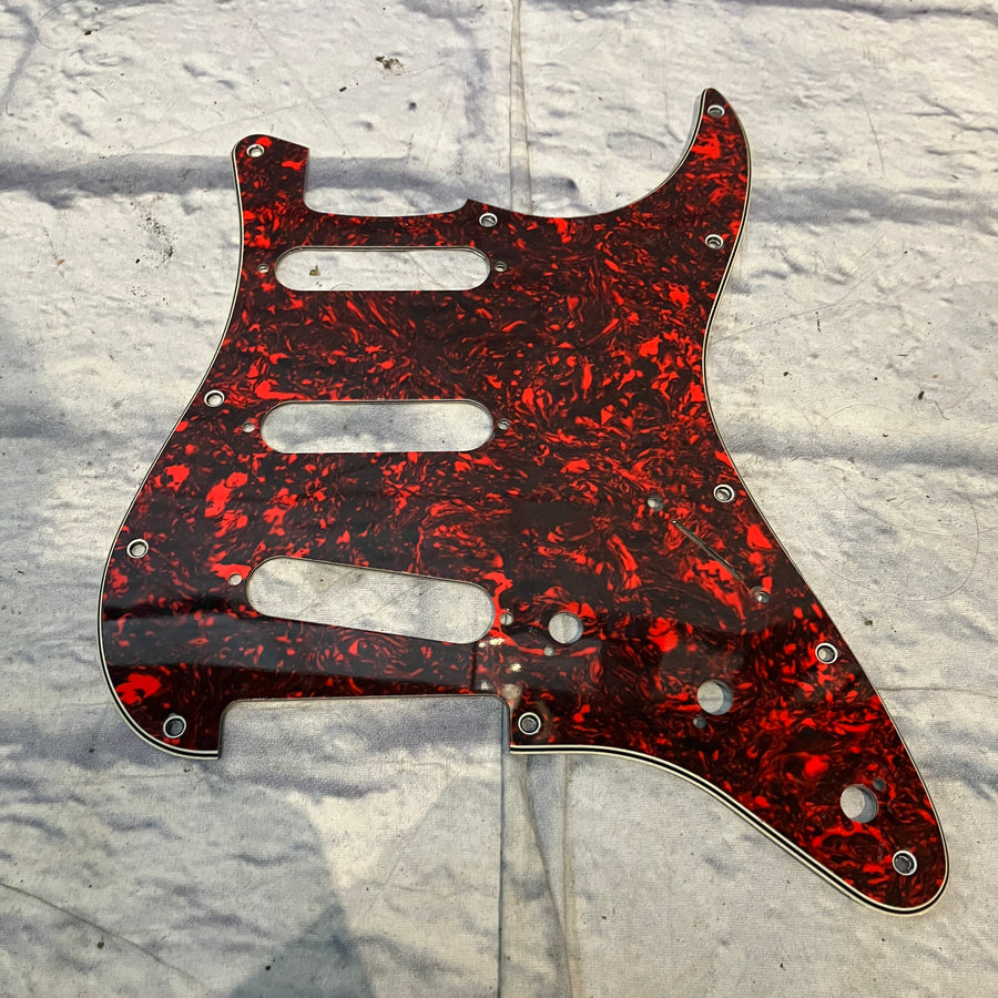 Fender Accessories Player Stratocaster Tortoiseshell Pickguard SSS