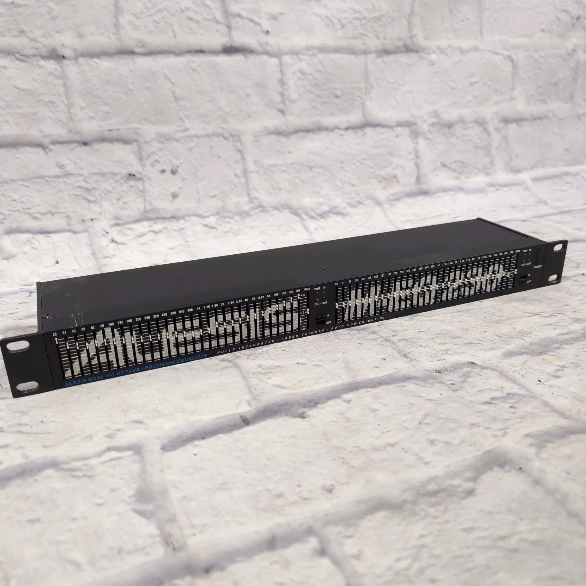 Alesis M-EQ 230 Rack EQ