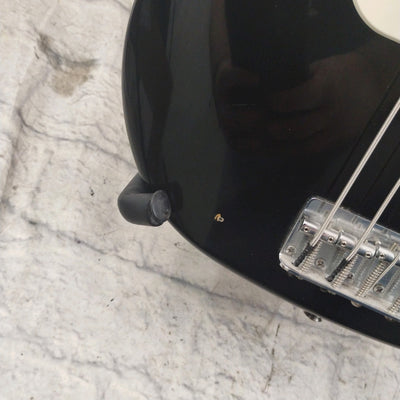 Squier Affinity Precision Bass Black
