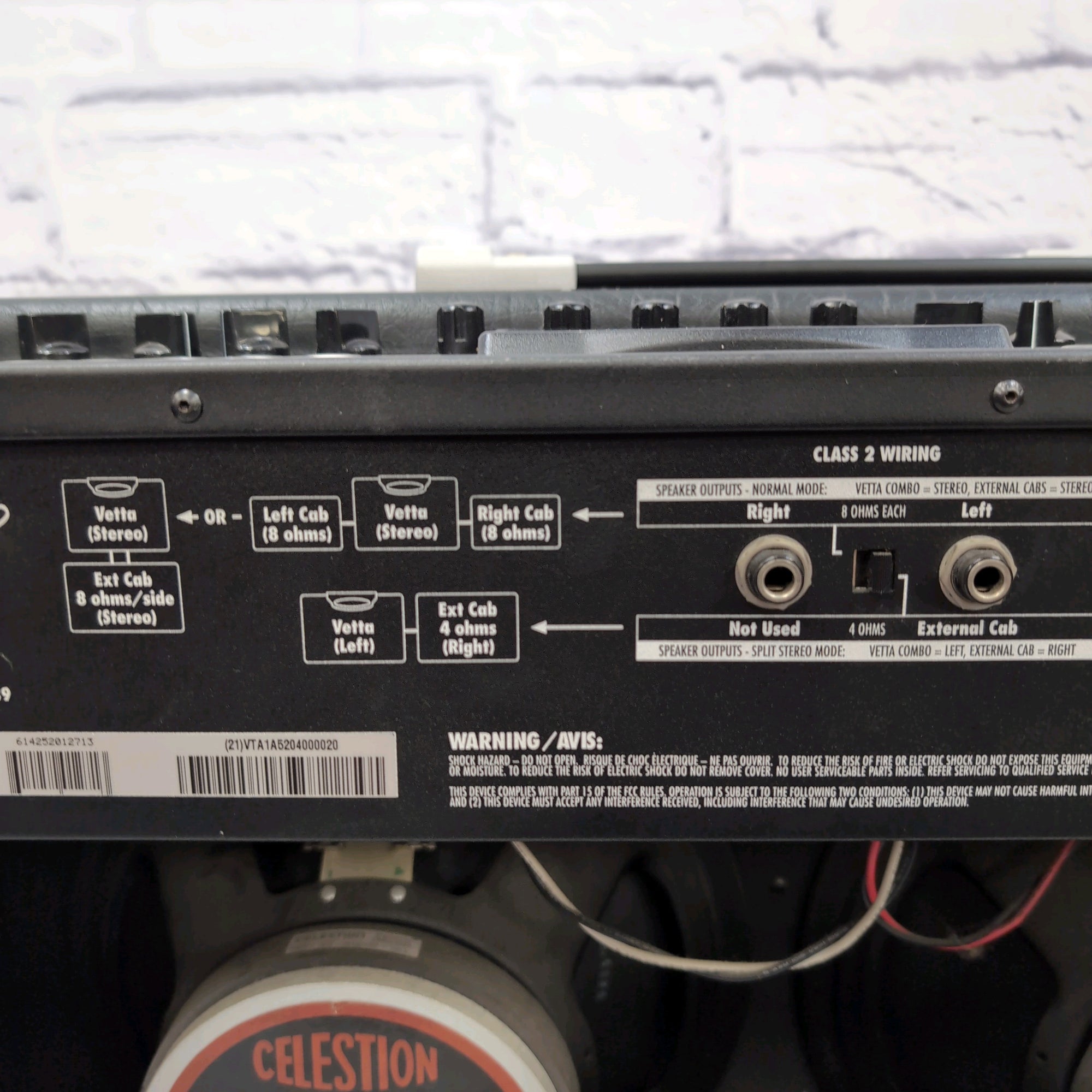 Line 6 Vetta 2x12 Modeling Guitar Combo Amp