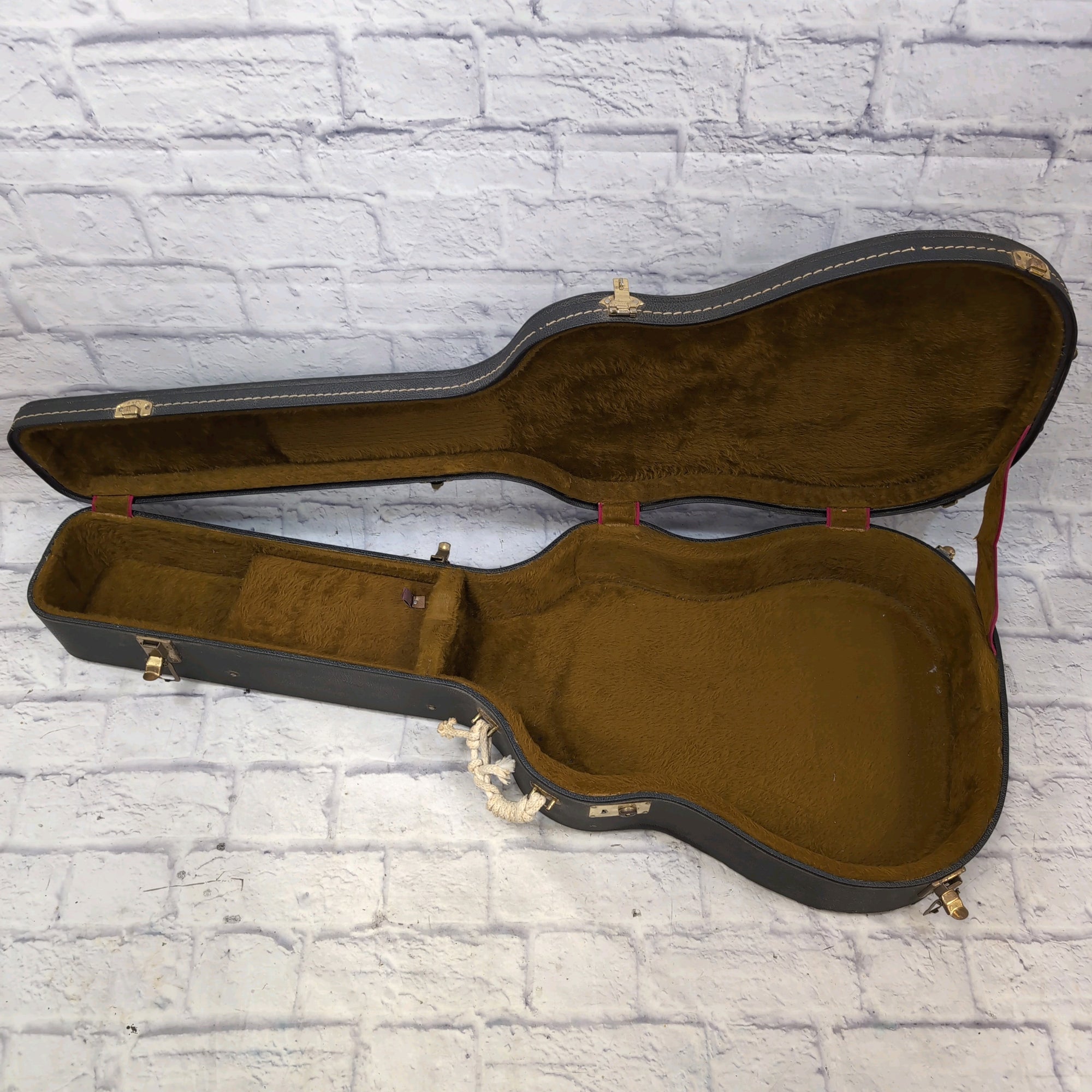 Vintage Guild 4520 Acoustic Hard Case
