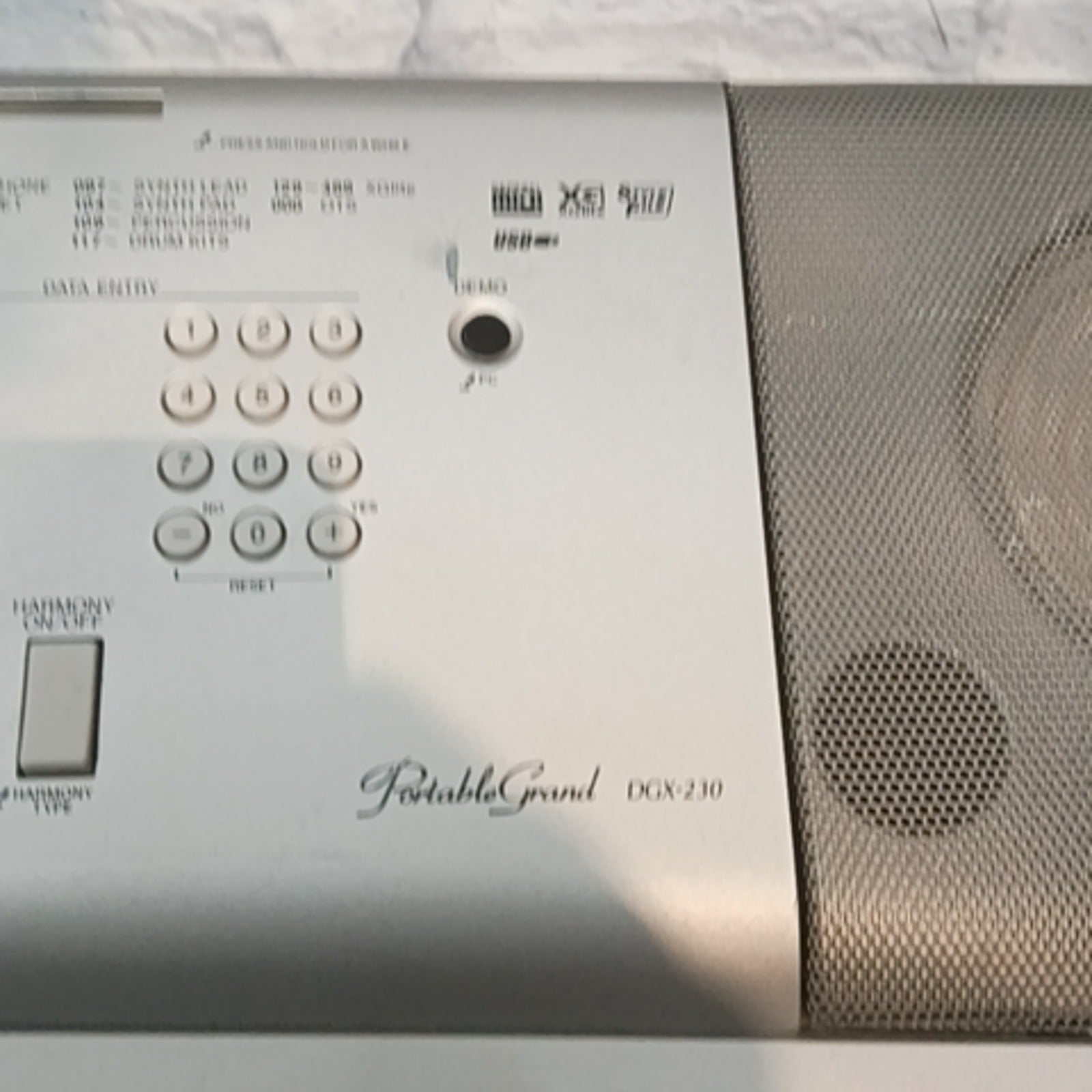 Yamaha Portable Grand DGX-230 Electric Piano
