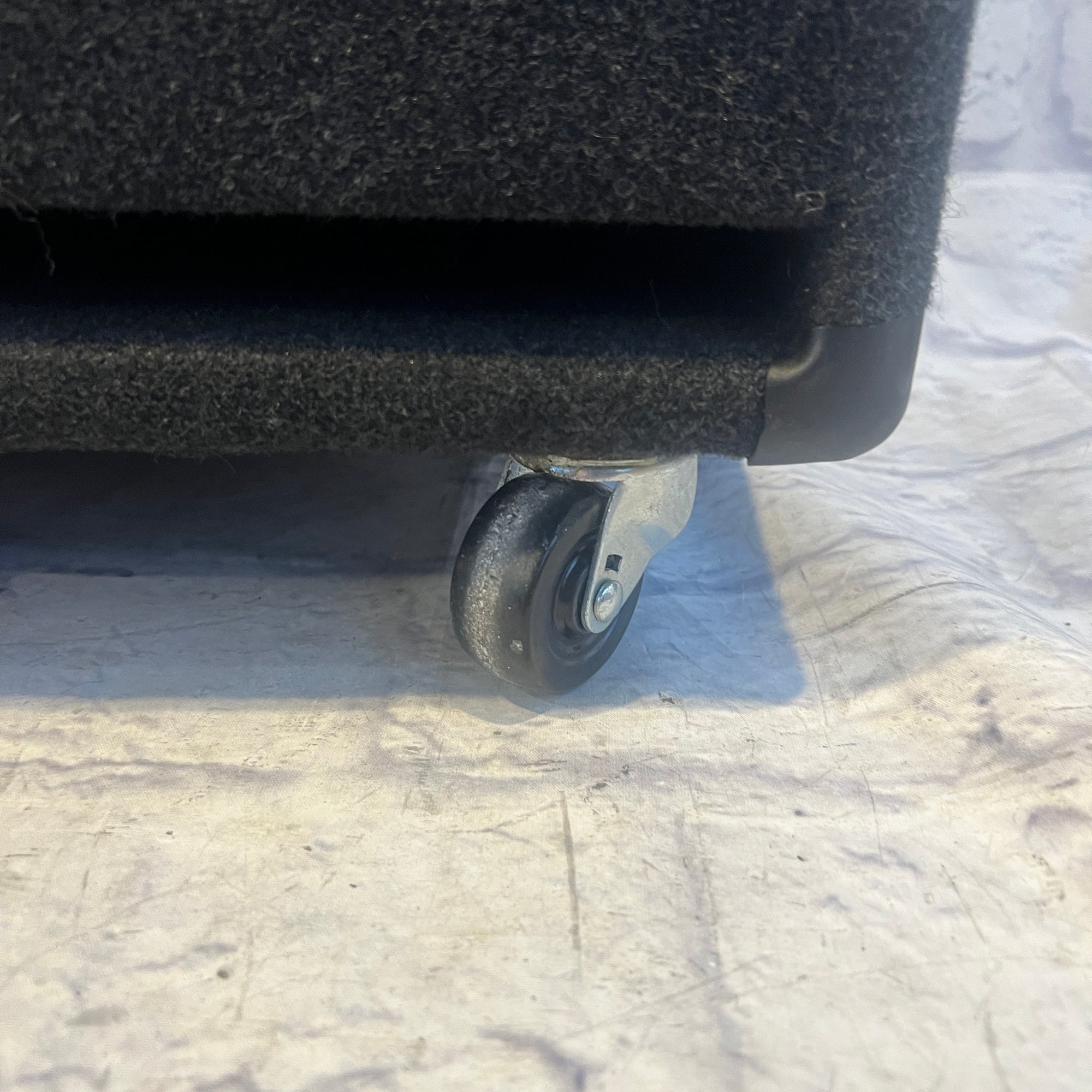 Carvin Pro Bass 300 1x15 Combo Amp Bass