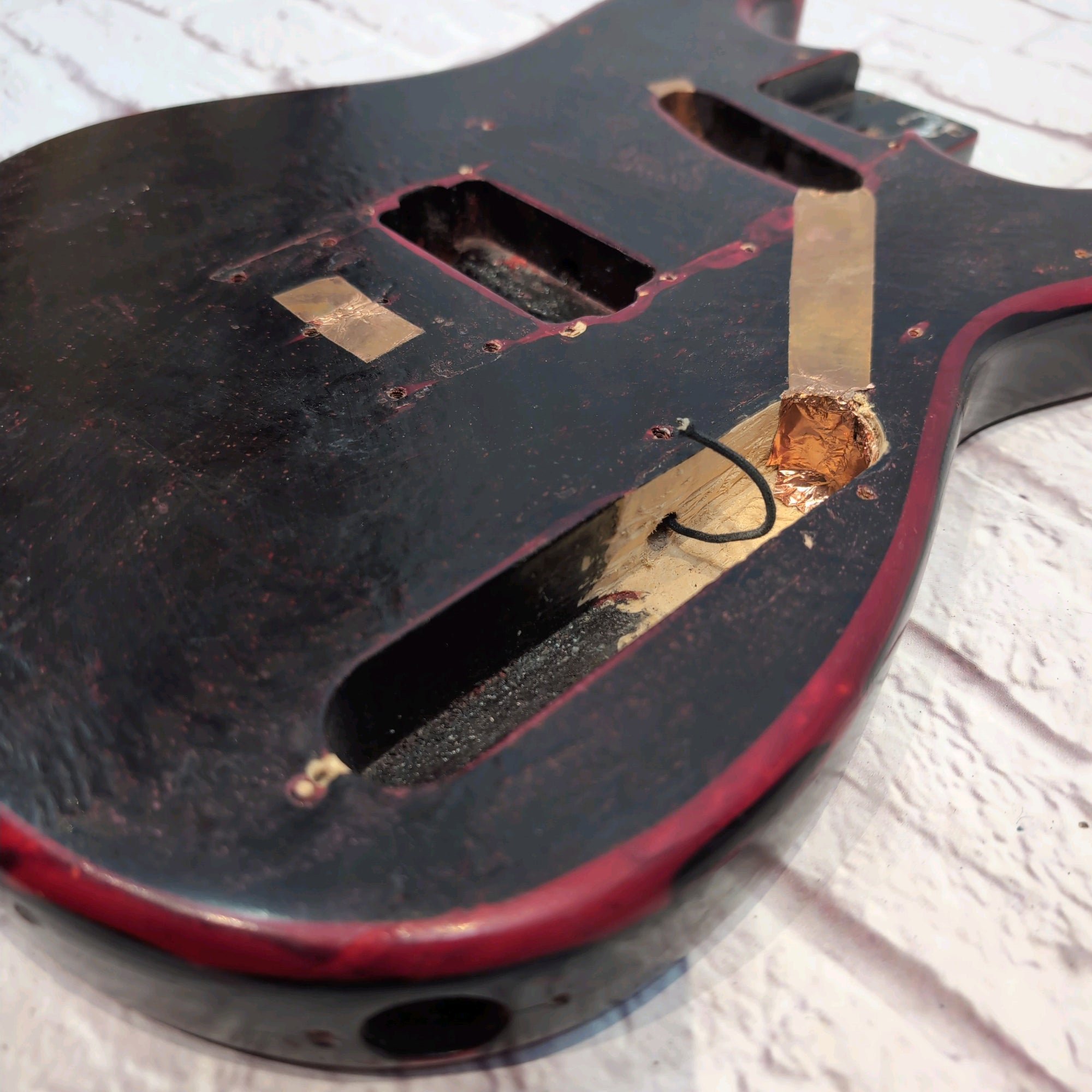Black and Red Relic Stratocaster Style Electric Guitar Body with Distressed Finish H-S