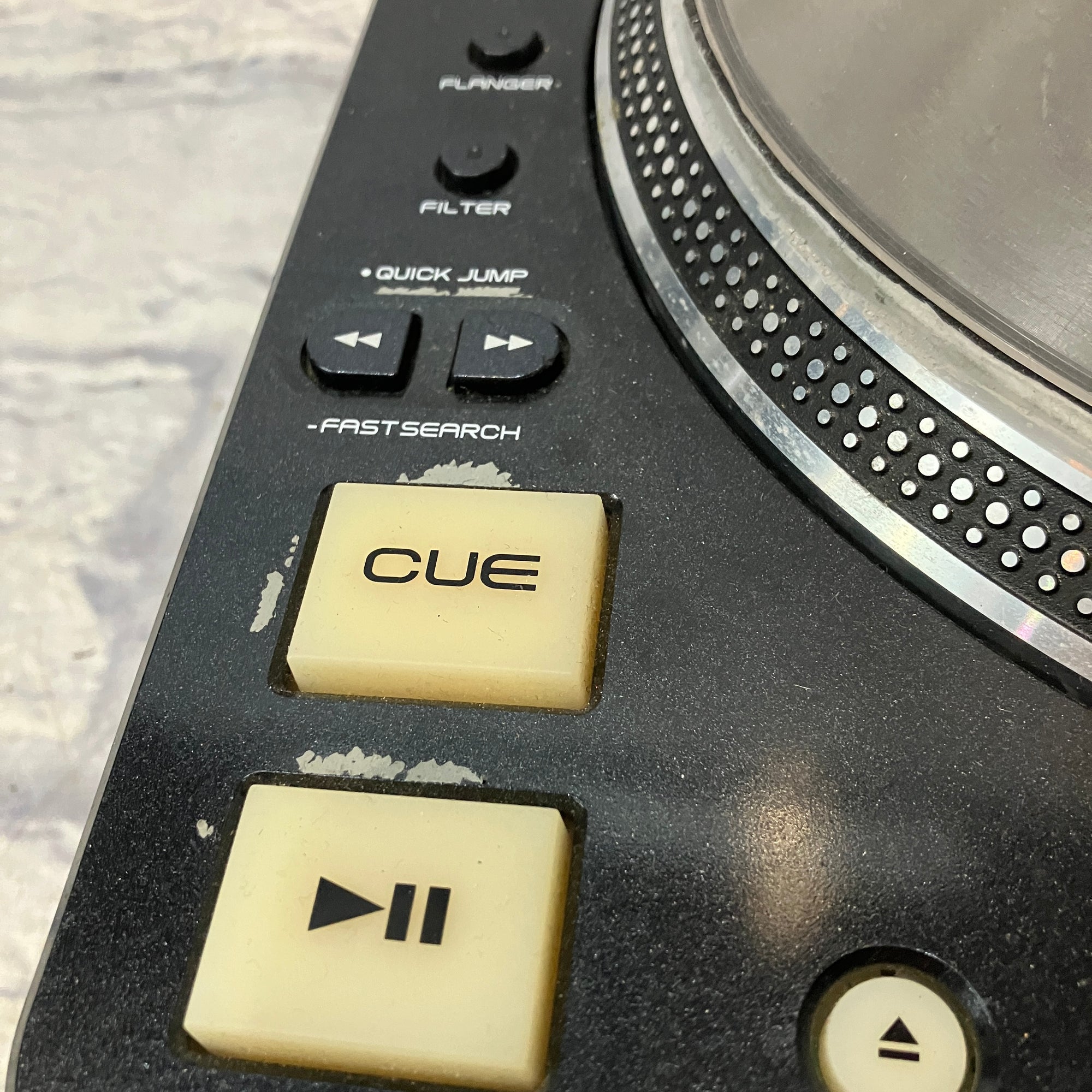 Denon DN-S3700 CDJ / DJ Turntable