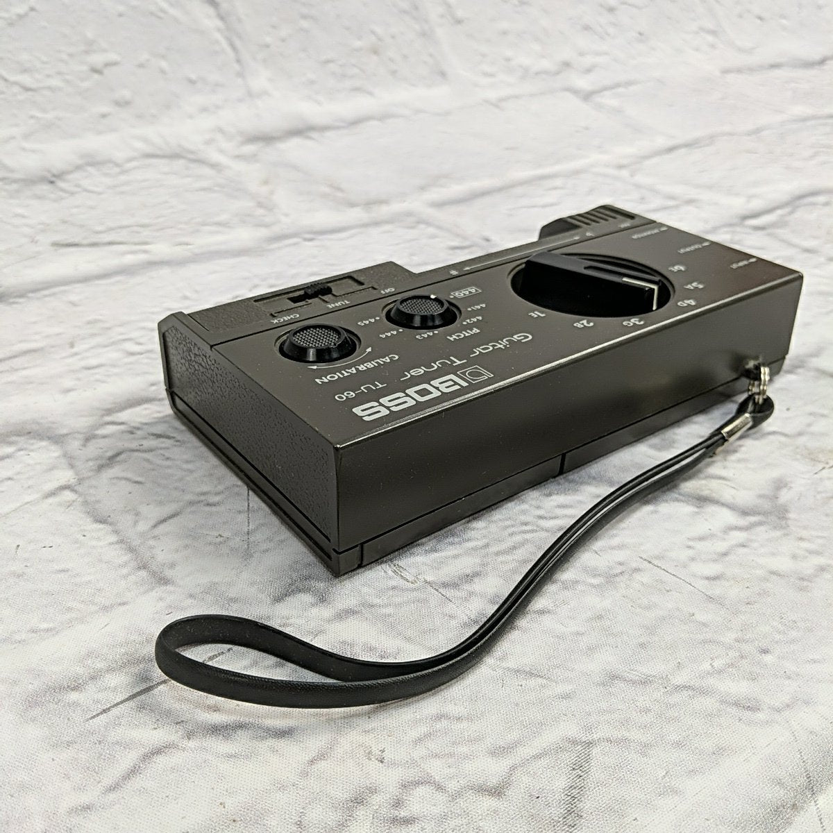 Boss TU-60 Tuner