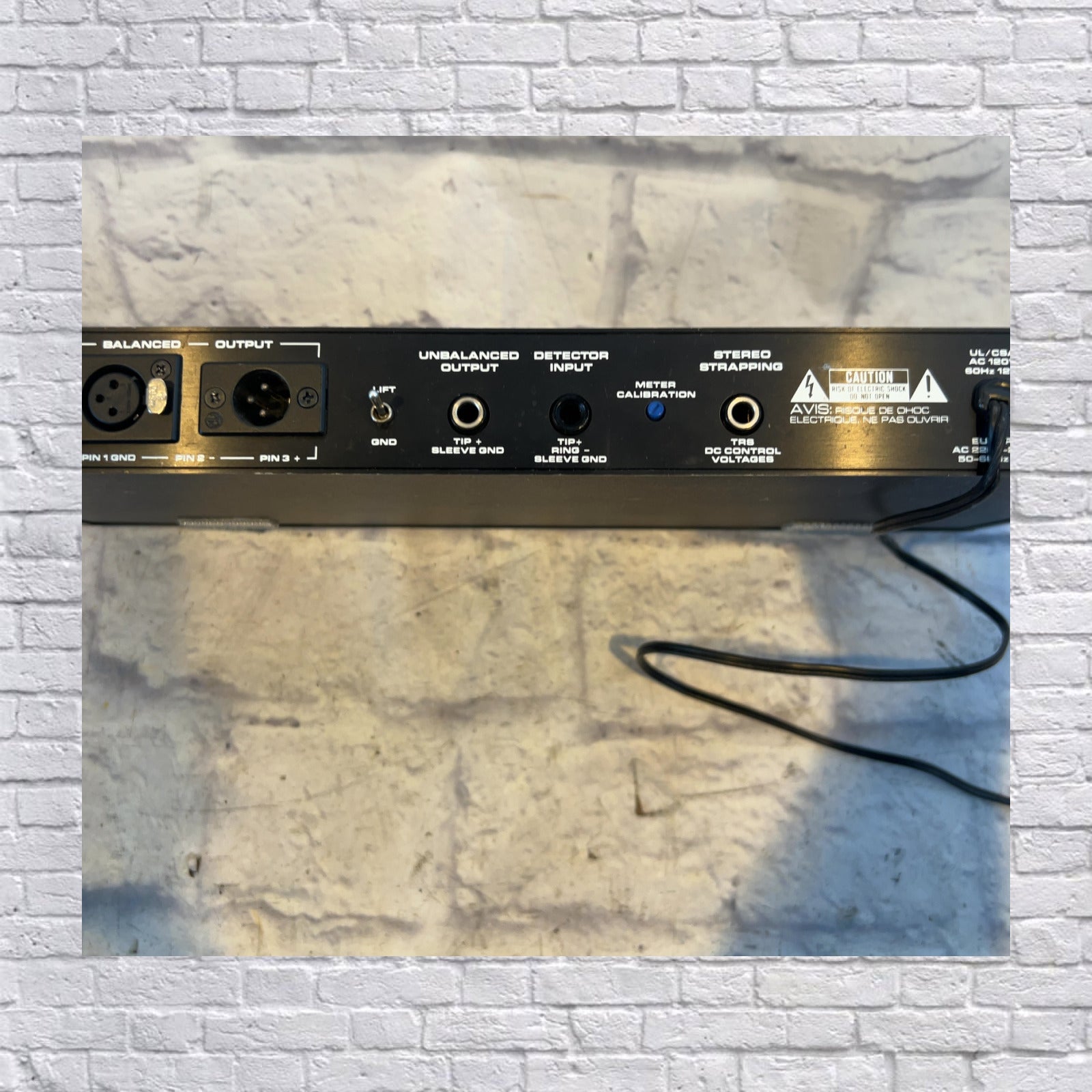DBX 160XT Compressor Limiter