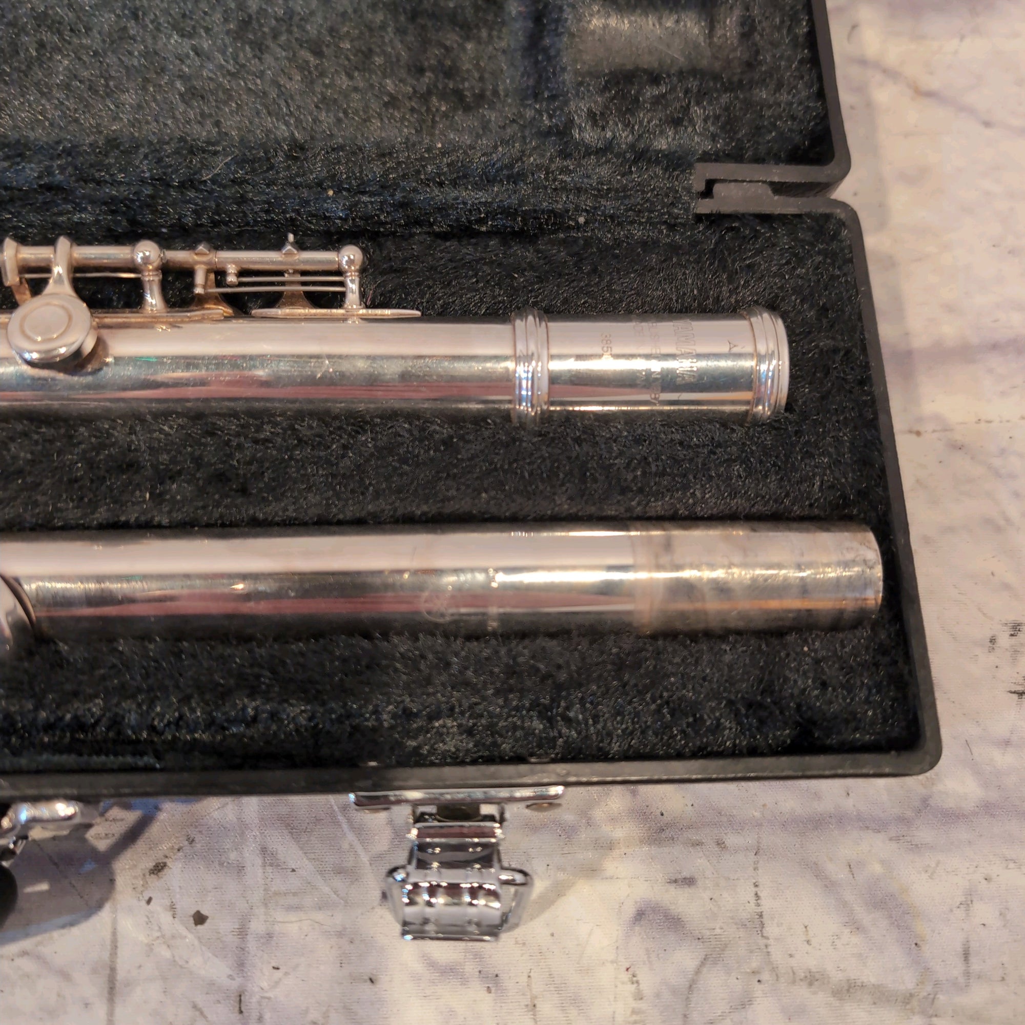 Yamaha Model YFL-385 II Flute Silver Head Open Hole Low B
