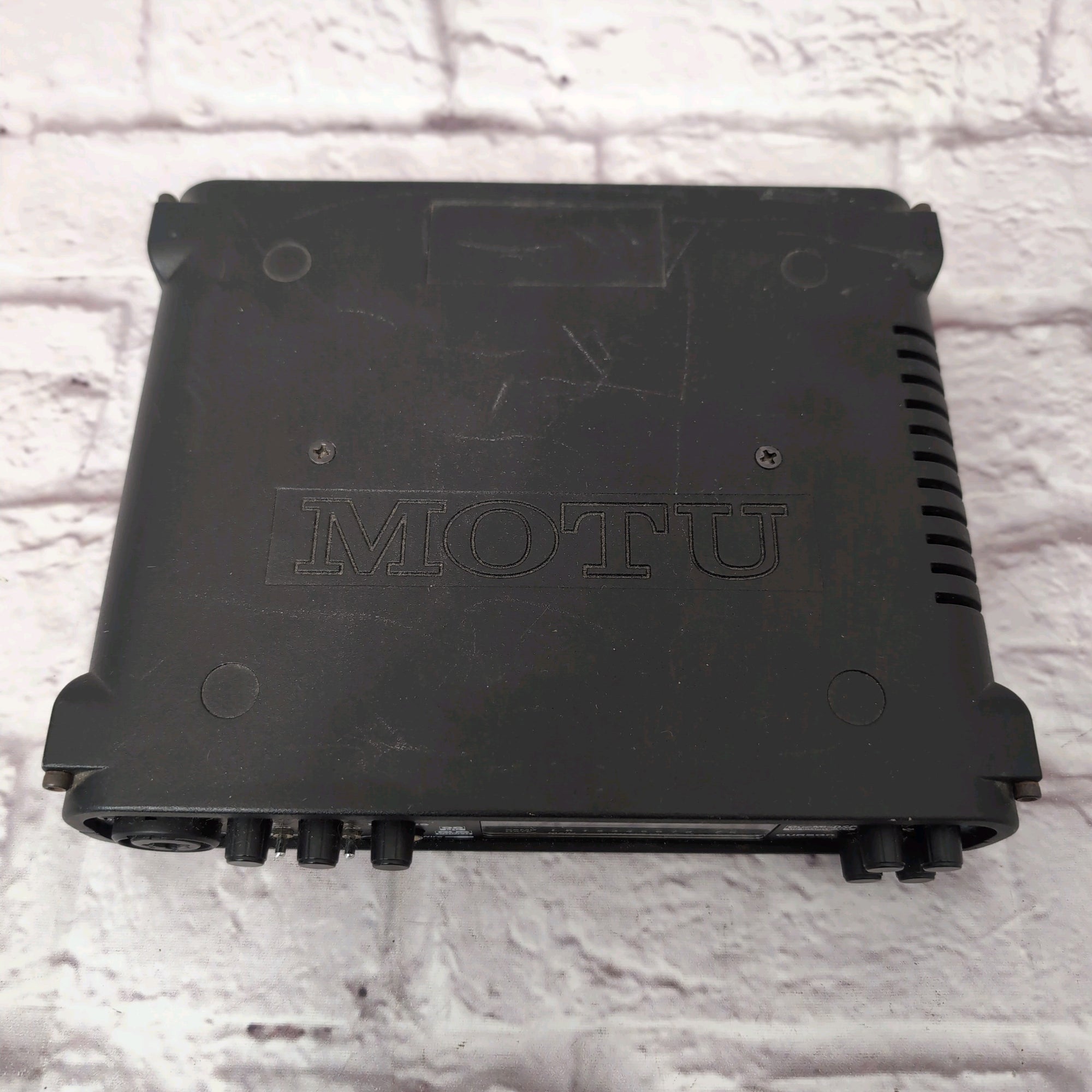 Motu Ultralite 10x14 Firewire Interface