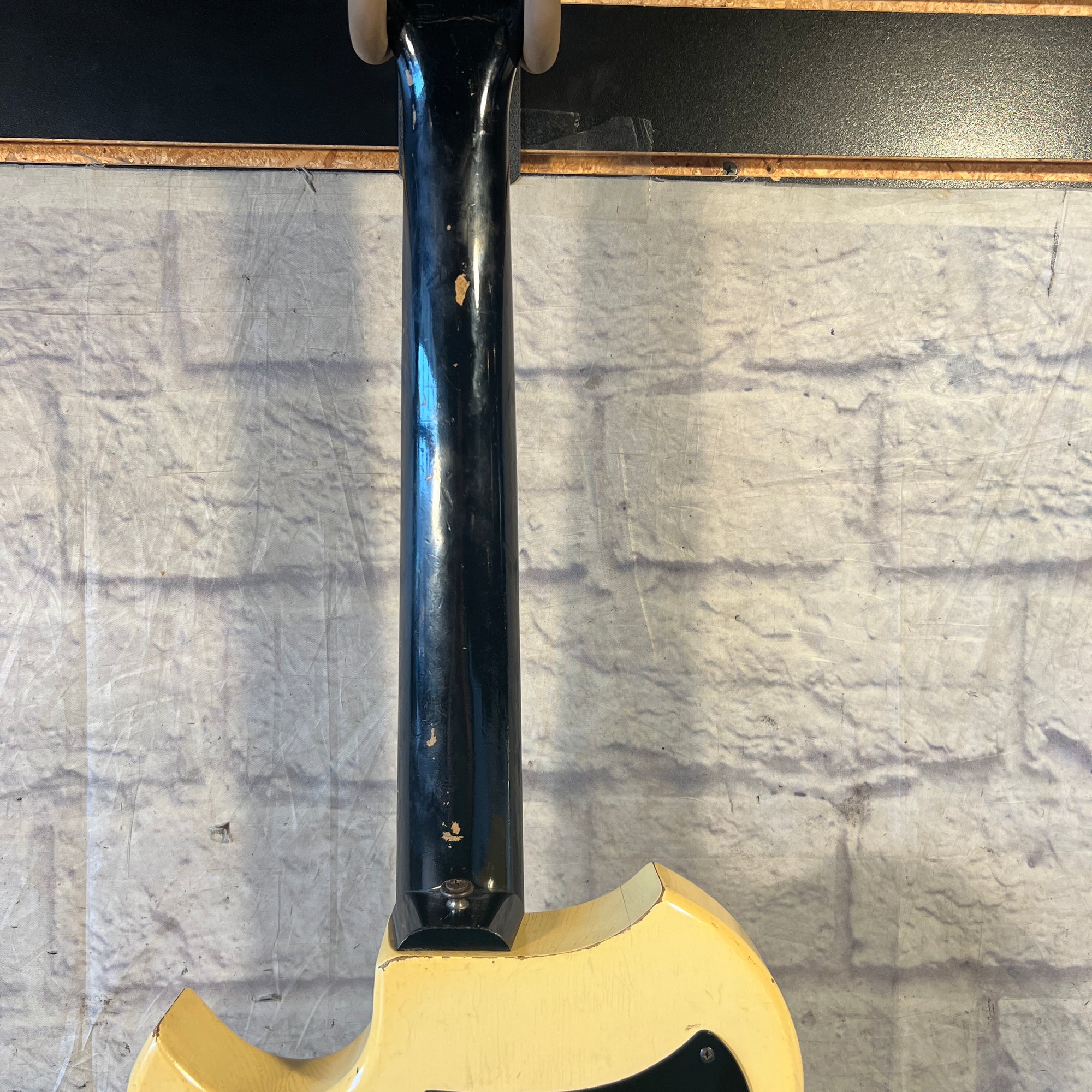 National Vintage 1960 Sahara Electric Guitar w/ Case