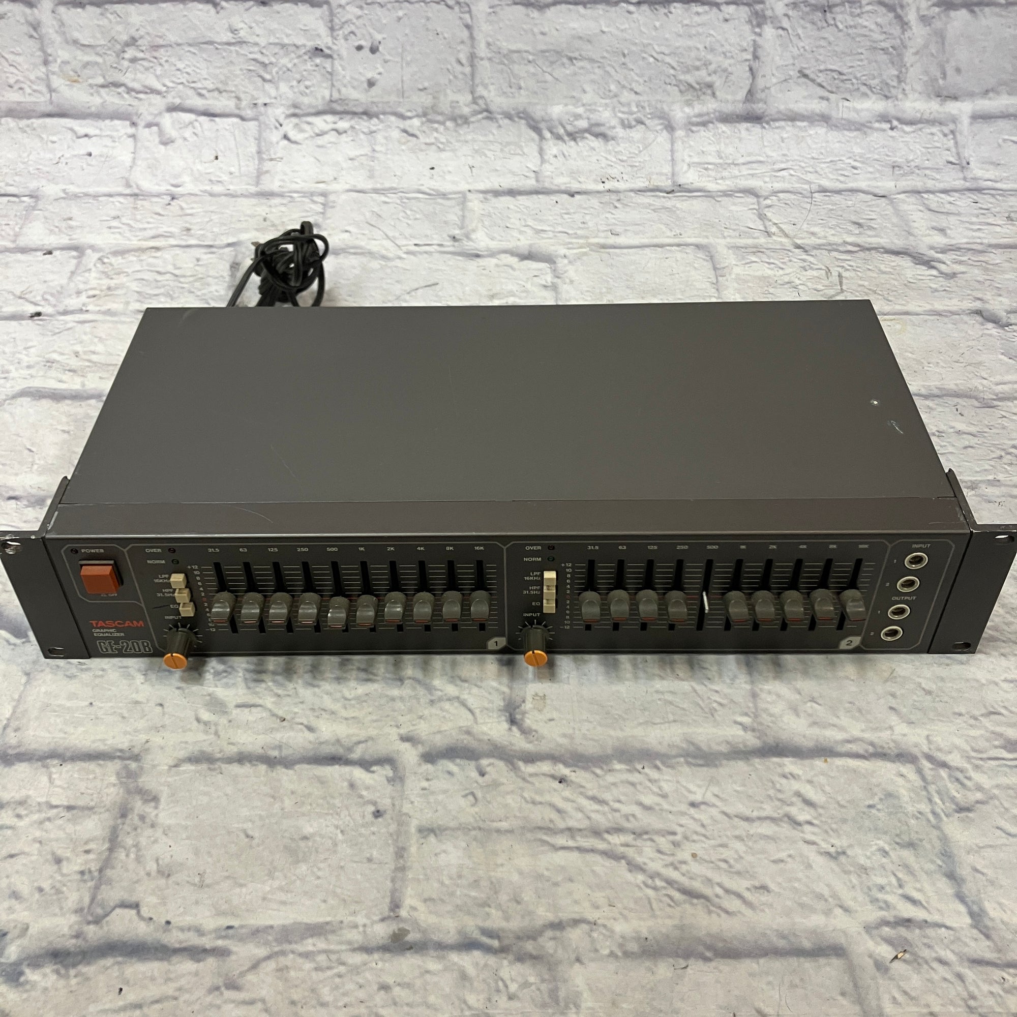 GRAPHIC EQUALIZER TASCAM GE-202 未使用品 価格応談可 Tascam GE-20B Stereo Graphic Equalizer Rack Unit - Evolution Music