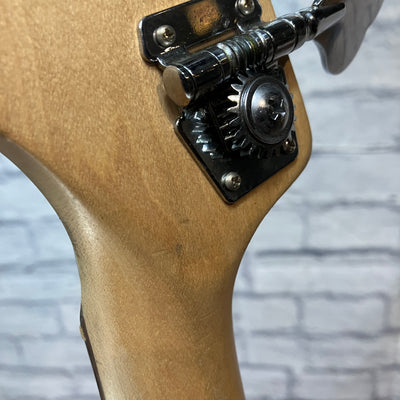 Squier by Fender Vintage Modified Jaguar Bass Special