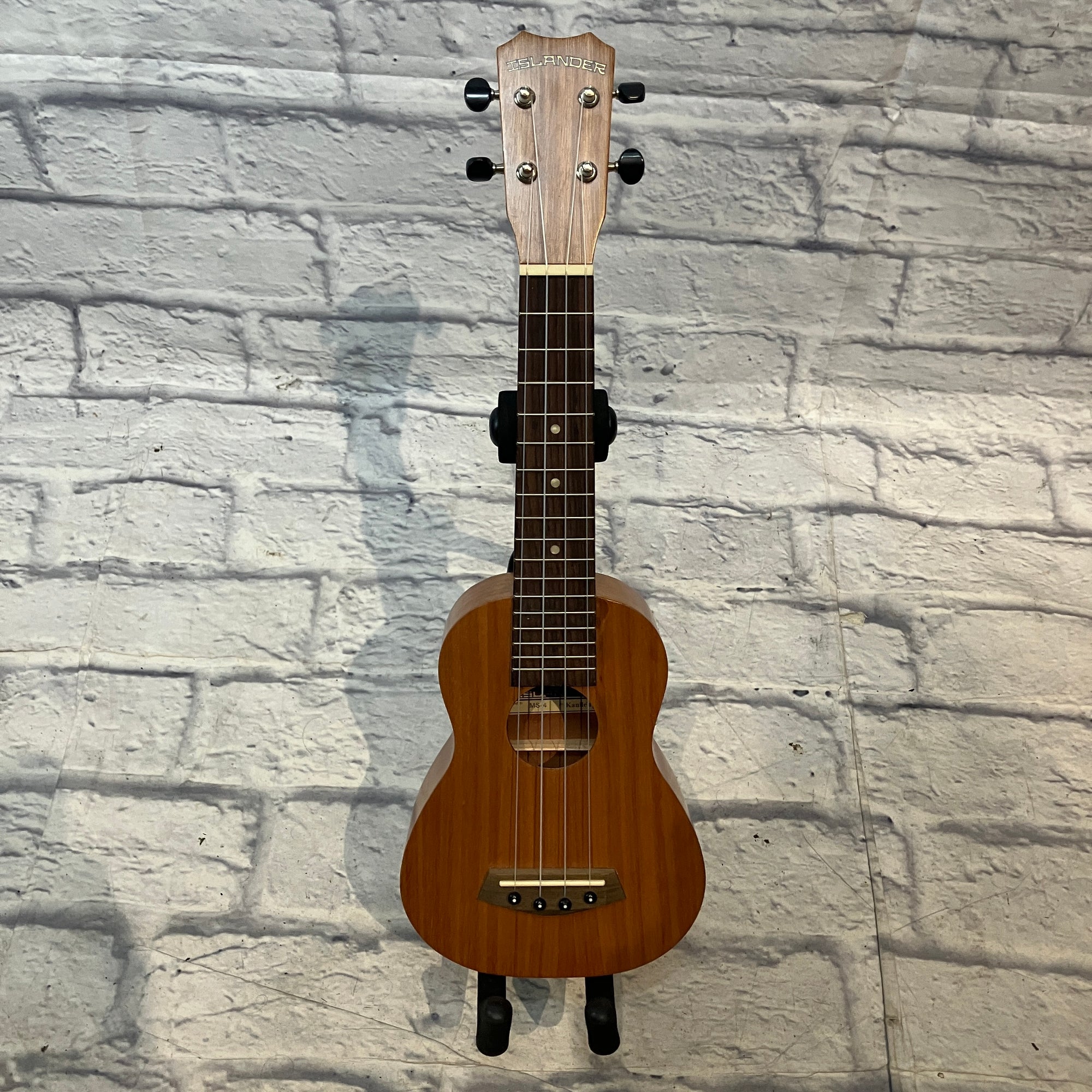 Kanile'a MS-4 Islander Soprano Ukulele w/ bag