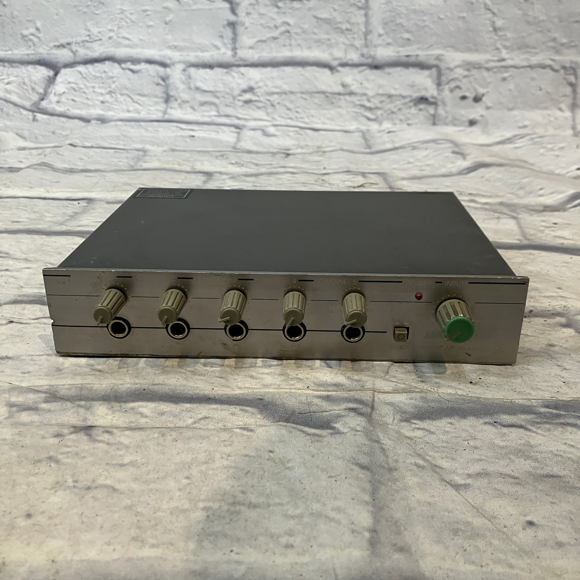 Samson Q5 Headphone Amp