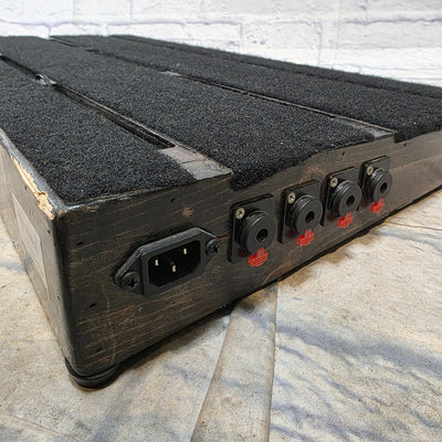 Unknown Solid Wood Pedalboard 30"x15" w/ Power and Audio Passthrough Pedal Board