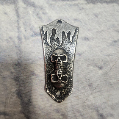 Unknown Double Skull Metal Truss Rod Cover