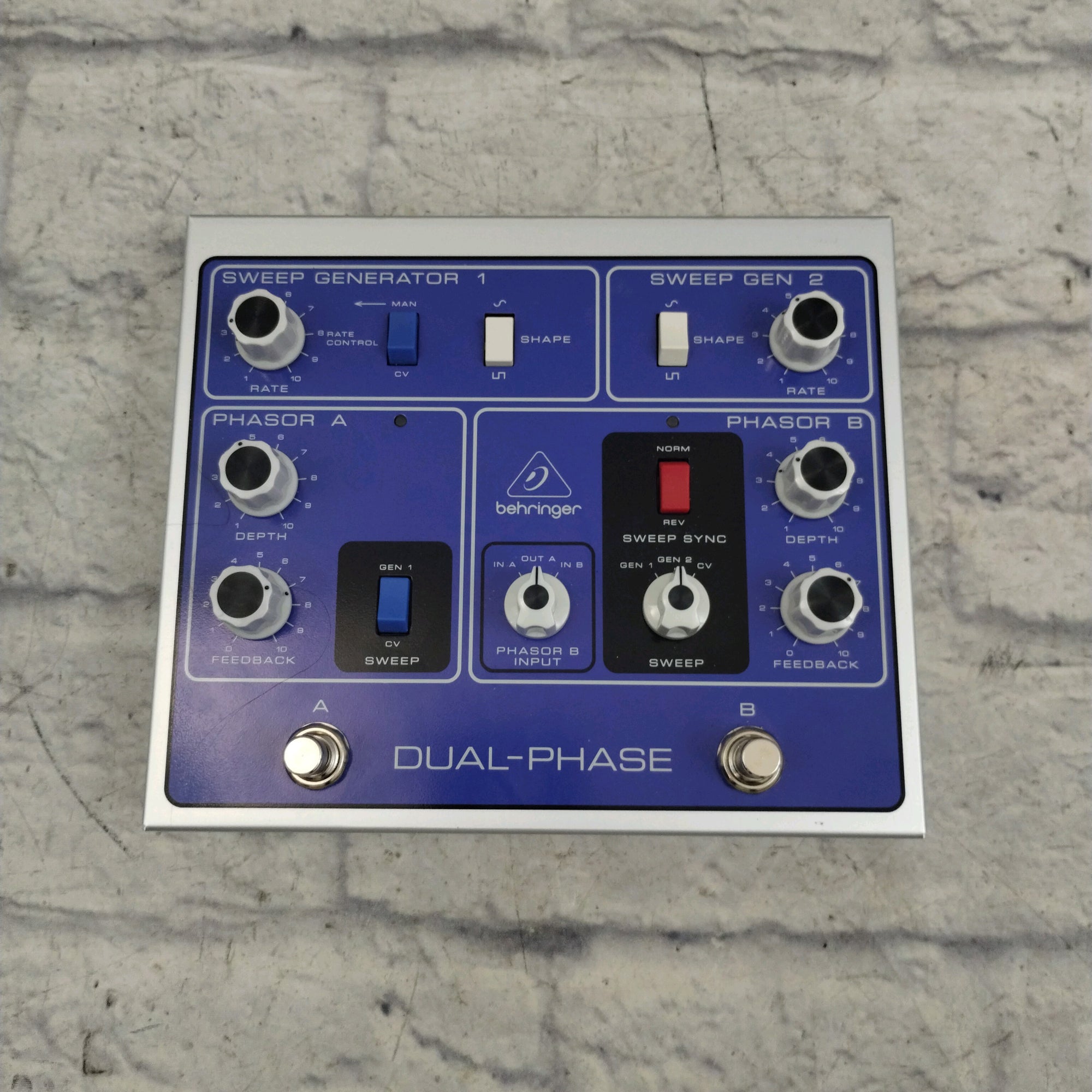 Behringer Dual Phase Pedal