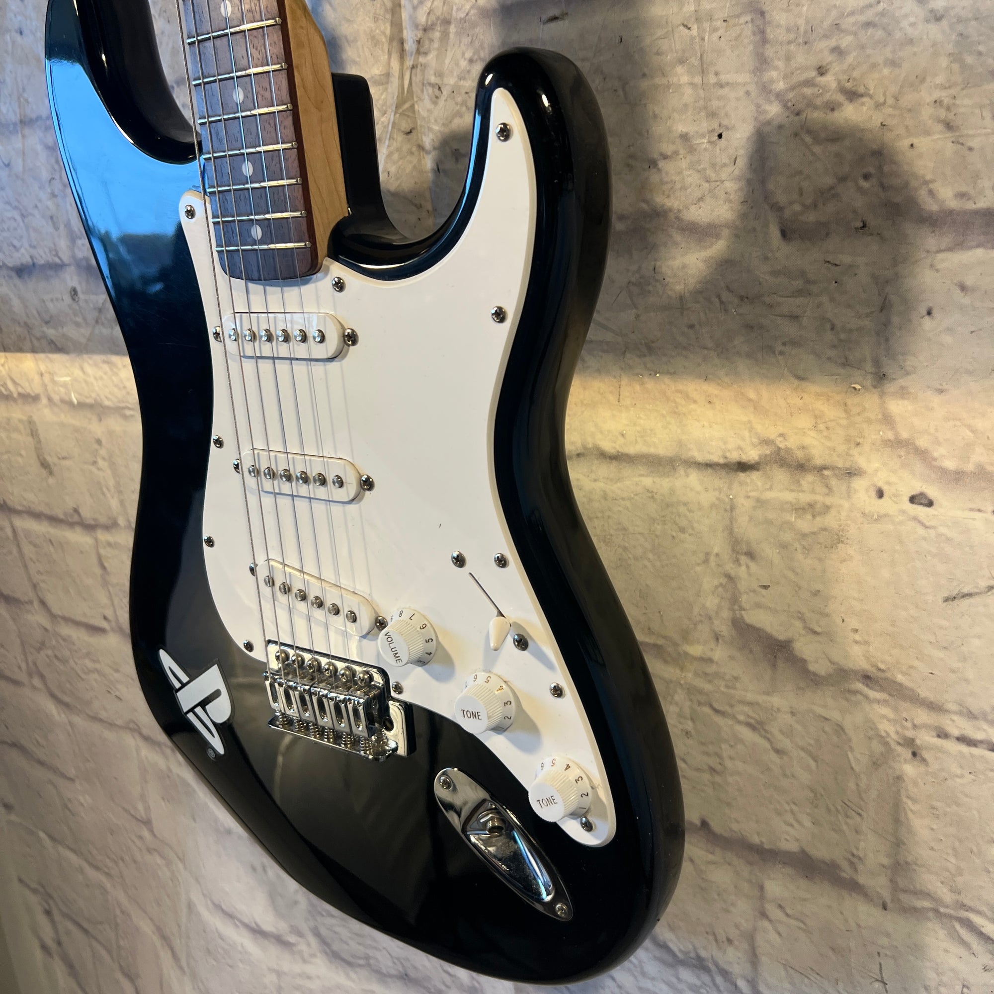 Squier Affinity Strat Black Electric Guitar