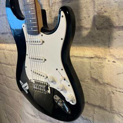 Squier Affinity Strat Black Electric Guitar