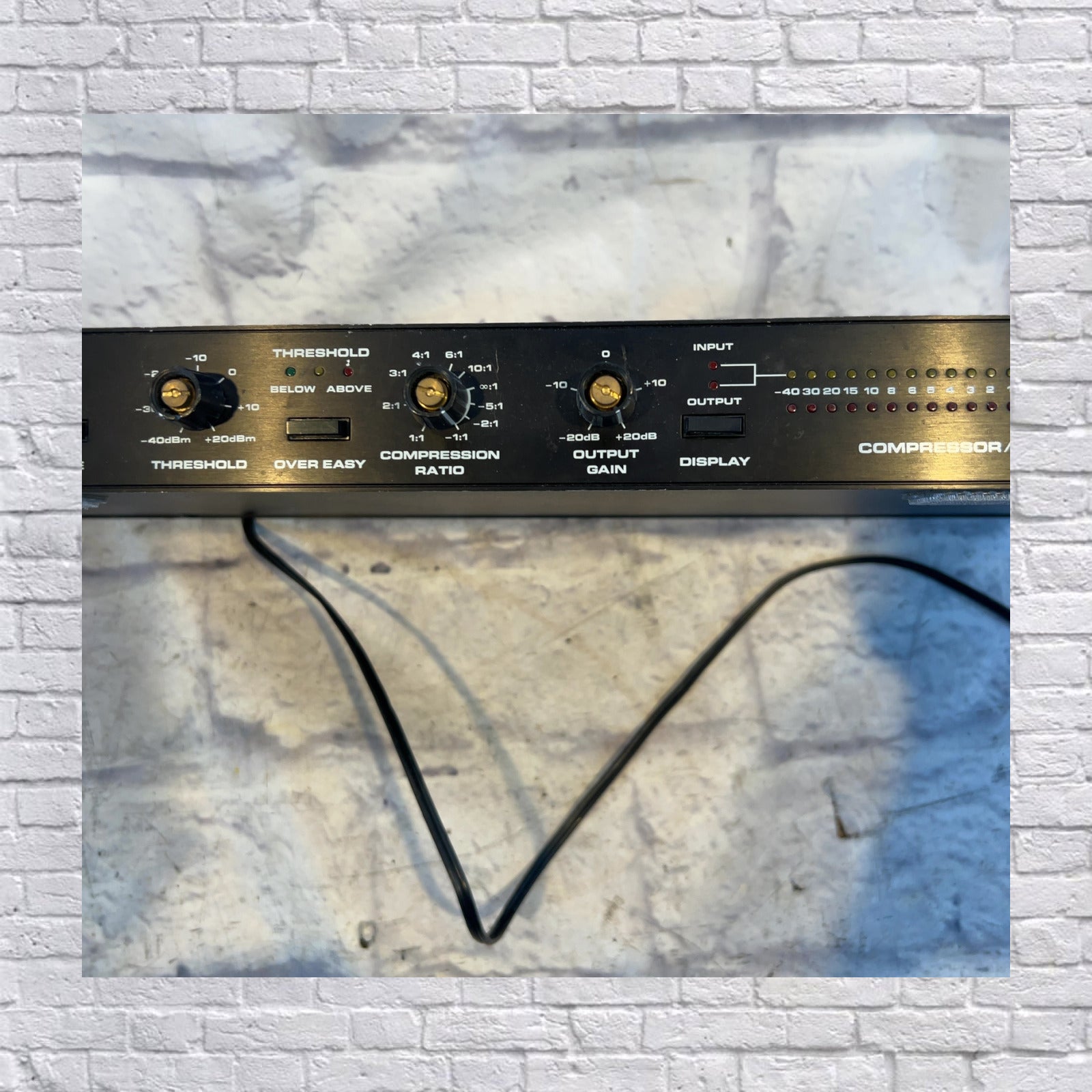 DBX 160XT Compressor Limiter