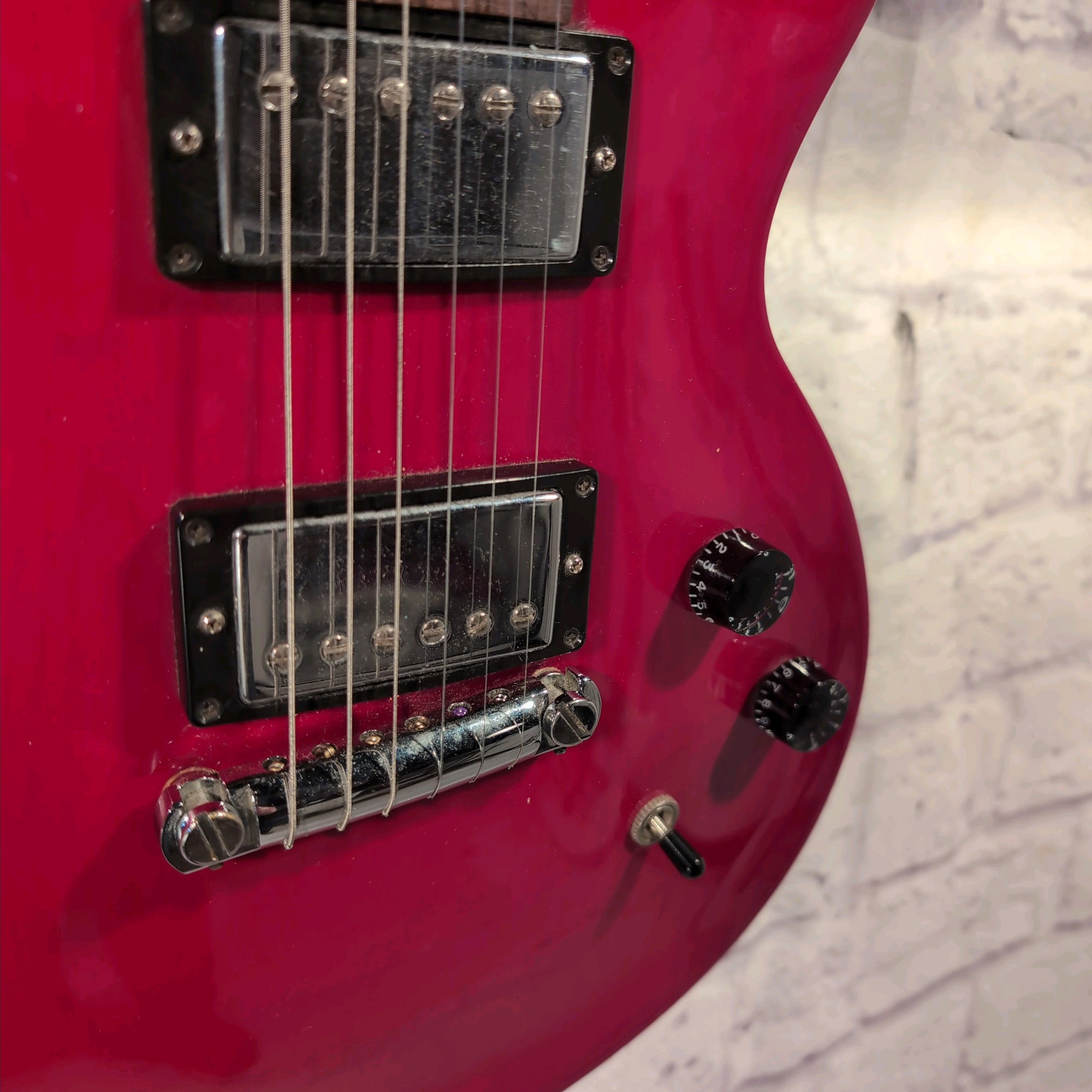 Gibson Les Paul Studio DC Double Cutaway 1998 Cherry Red Electric Guitar with Gibson Gigbag