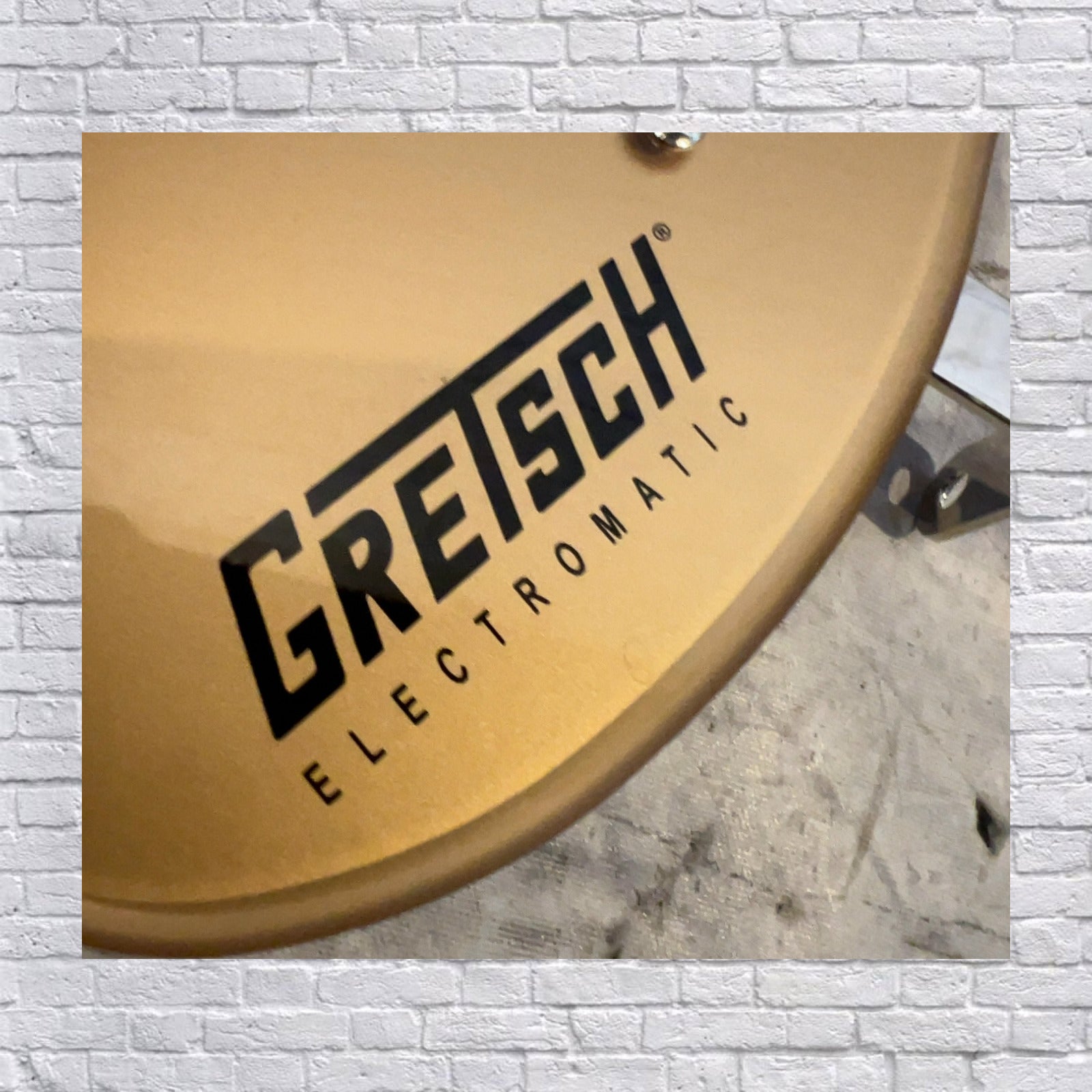 Gretsch Gold Pickguard for G5622