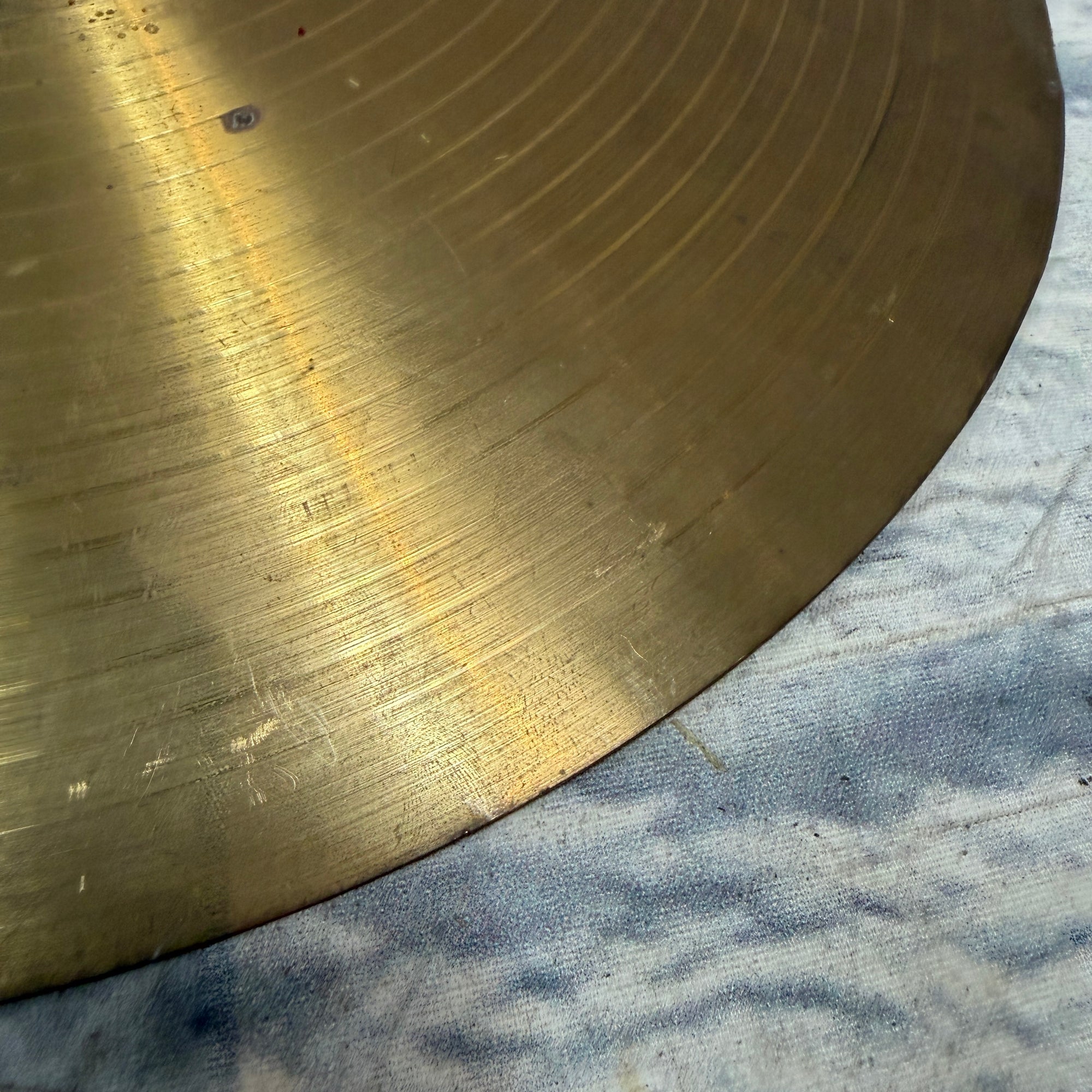 Unknown 14" Cymbal